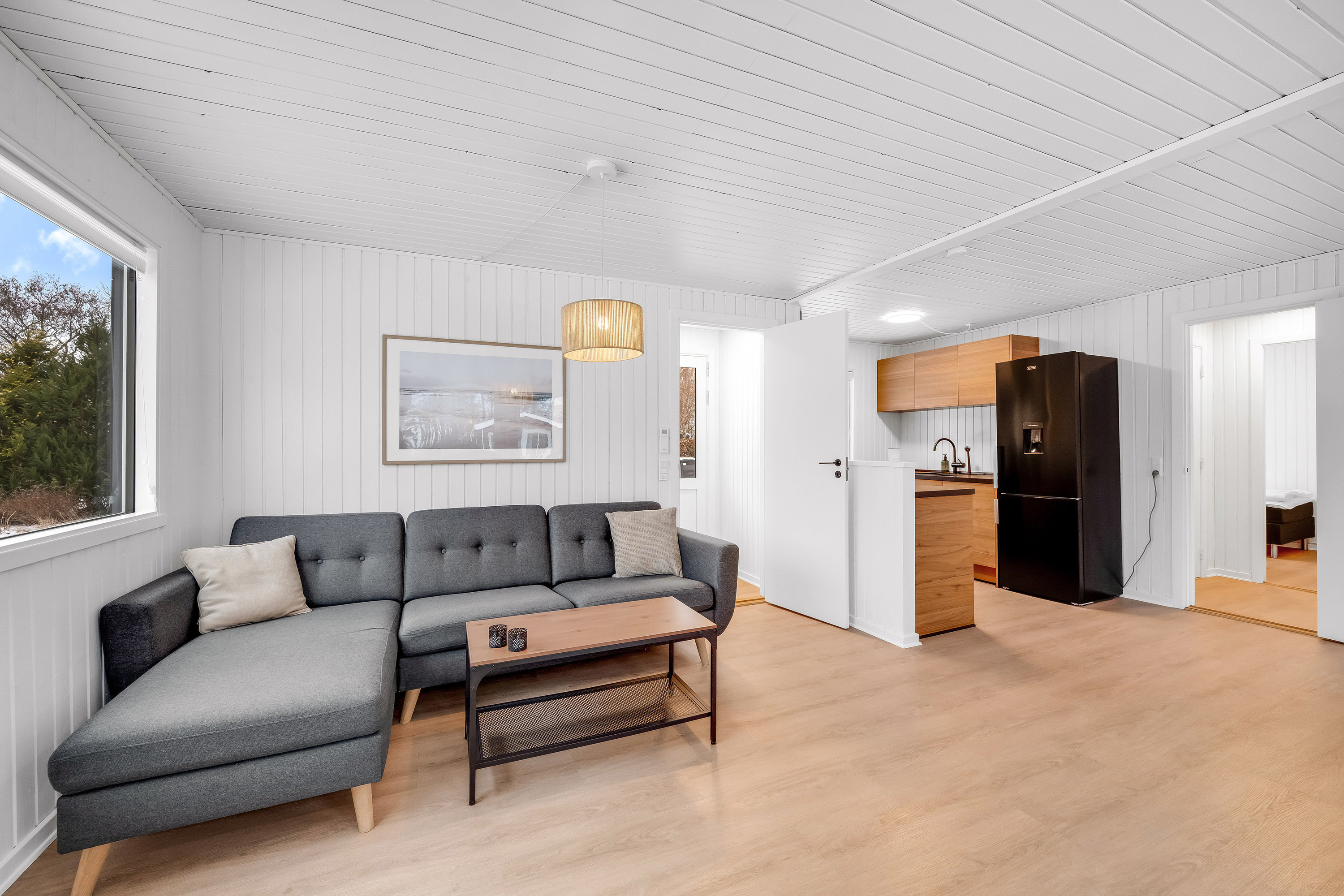 Fremhævet stue billede i fuldskærmstilstand. Billede af Bæverstien 8, Skaven , 6880 Tarm