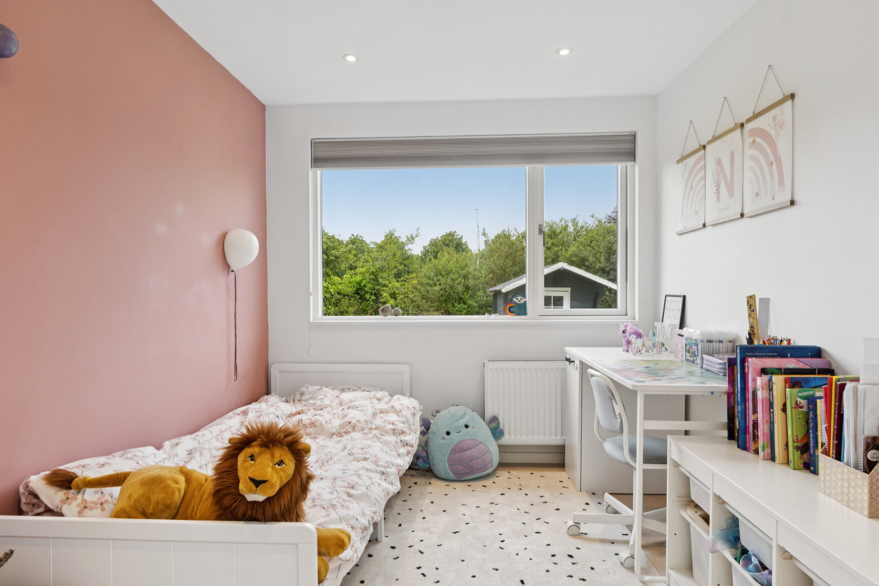 Fremhævet  billede i fuldskærmstilstand. Billede af Hellevangen 34, Gug, 9210 Aalborg SØ