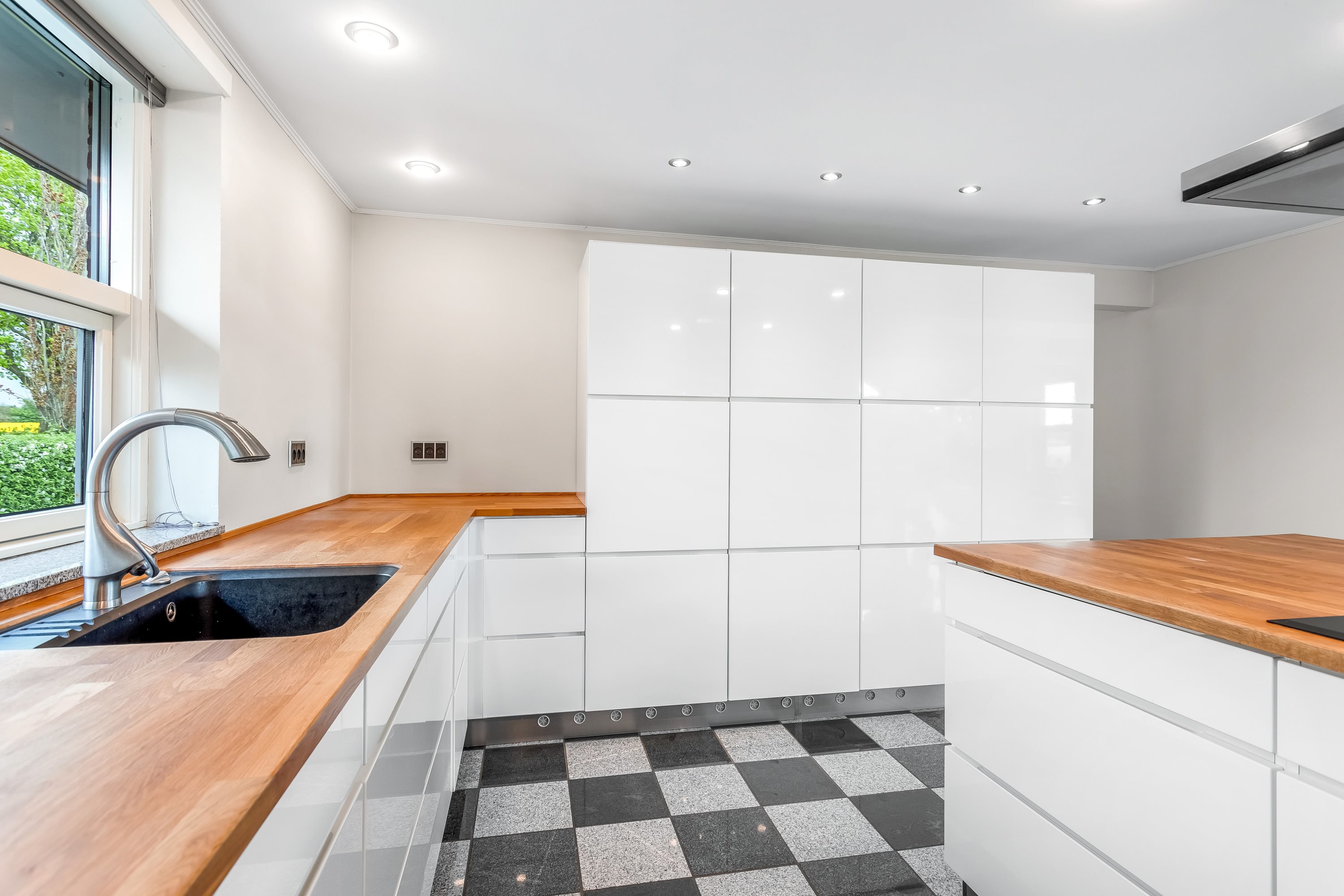 Fremhævet køkken billede i fuldskærmstilstand. Billede af Ladelundvej 63, Malt, 6600 Vejen