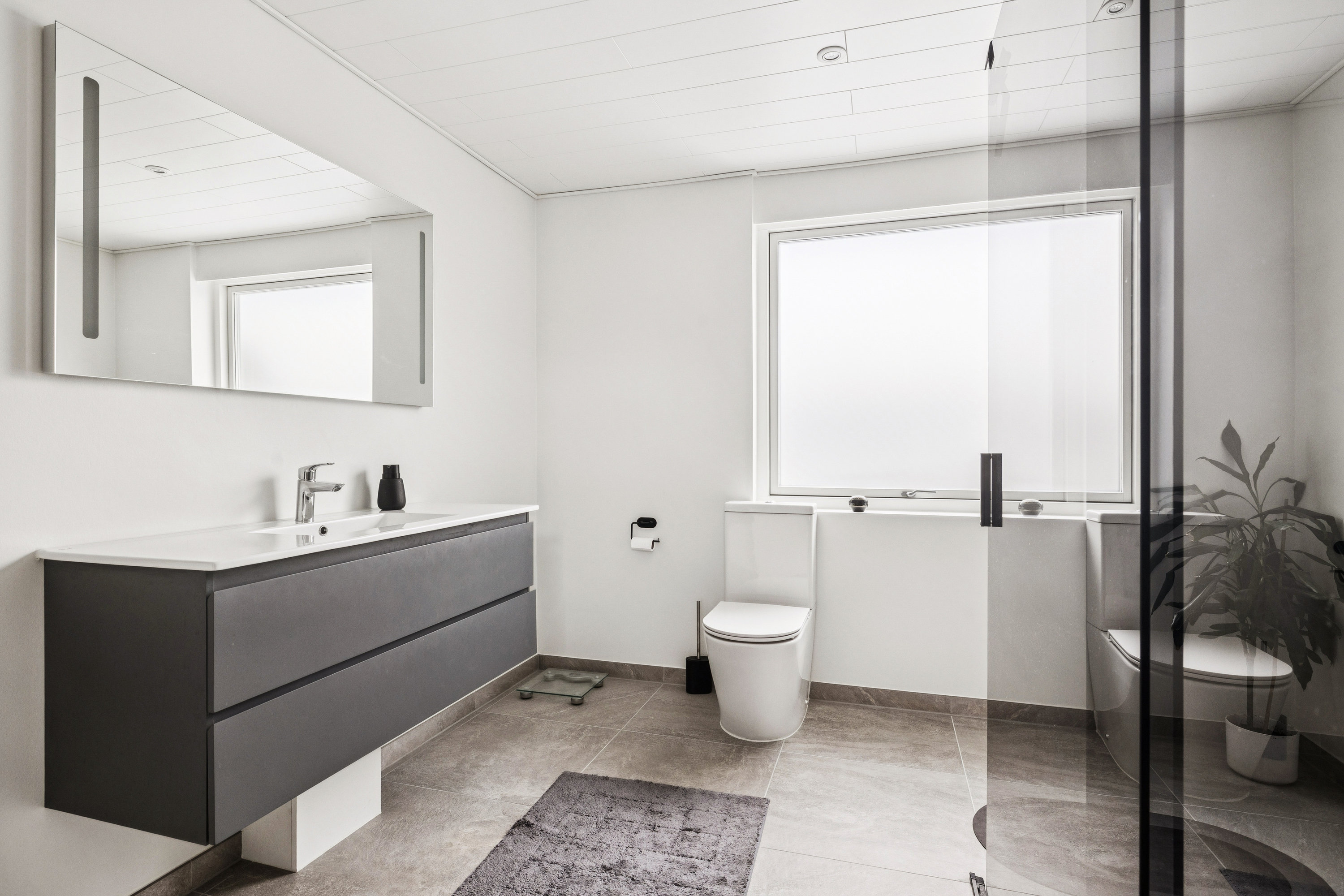 Fremhævet badeværelse billede i fuldskærmstilstand. Billede af Hyldevej 7, 8930 Randers NØ