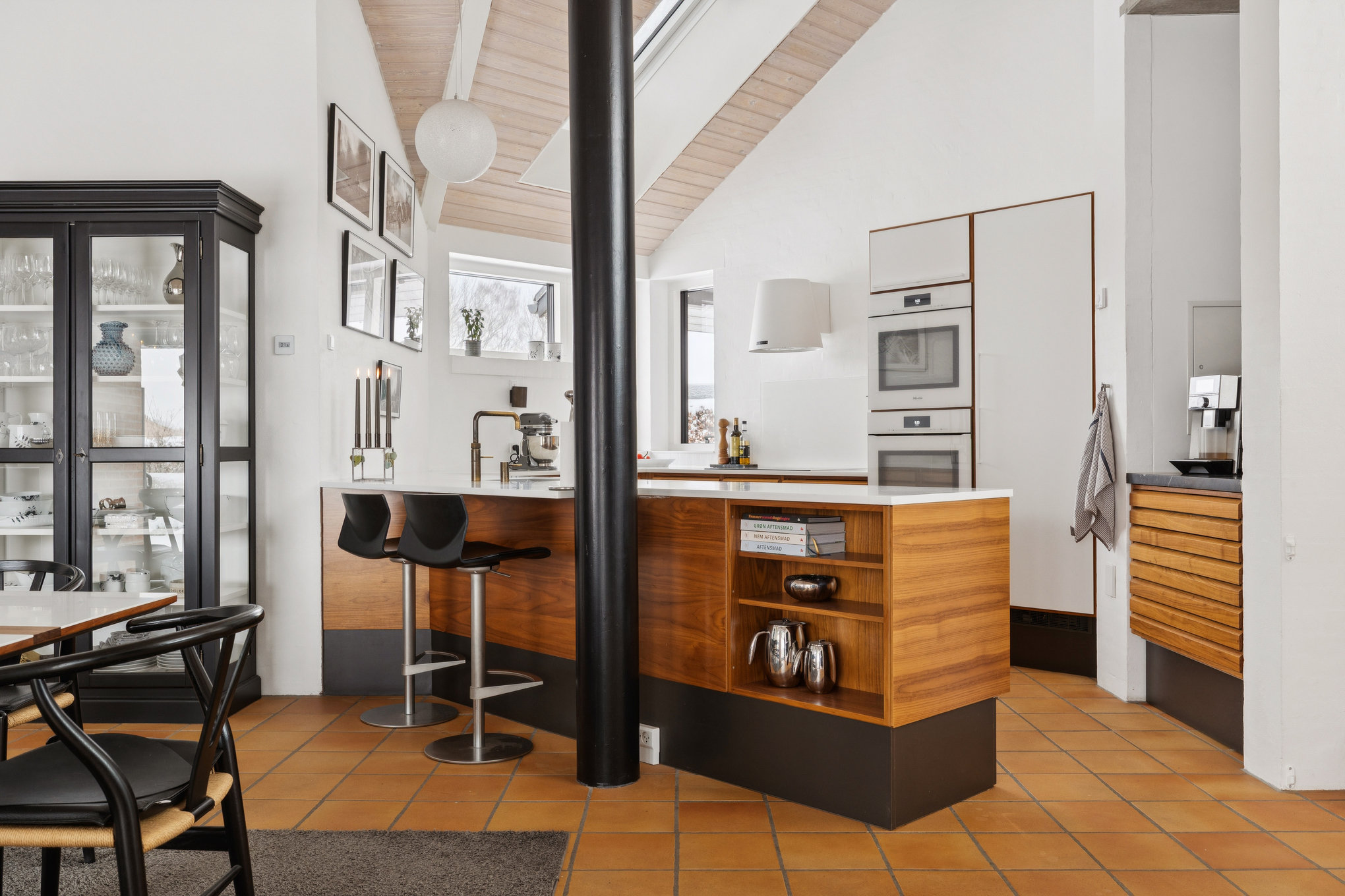 Fremhævet stue billede i fuldskærmstilstand. Billede af Lindgrensvej 8, 8920 Randers NV