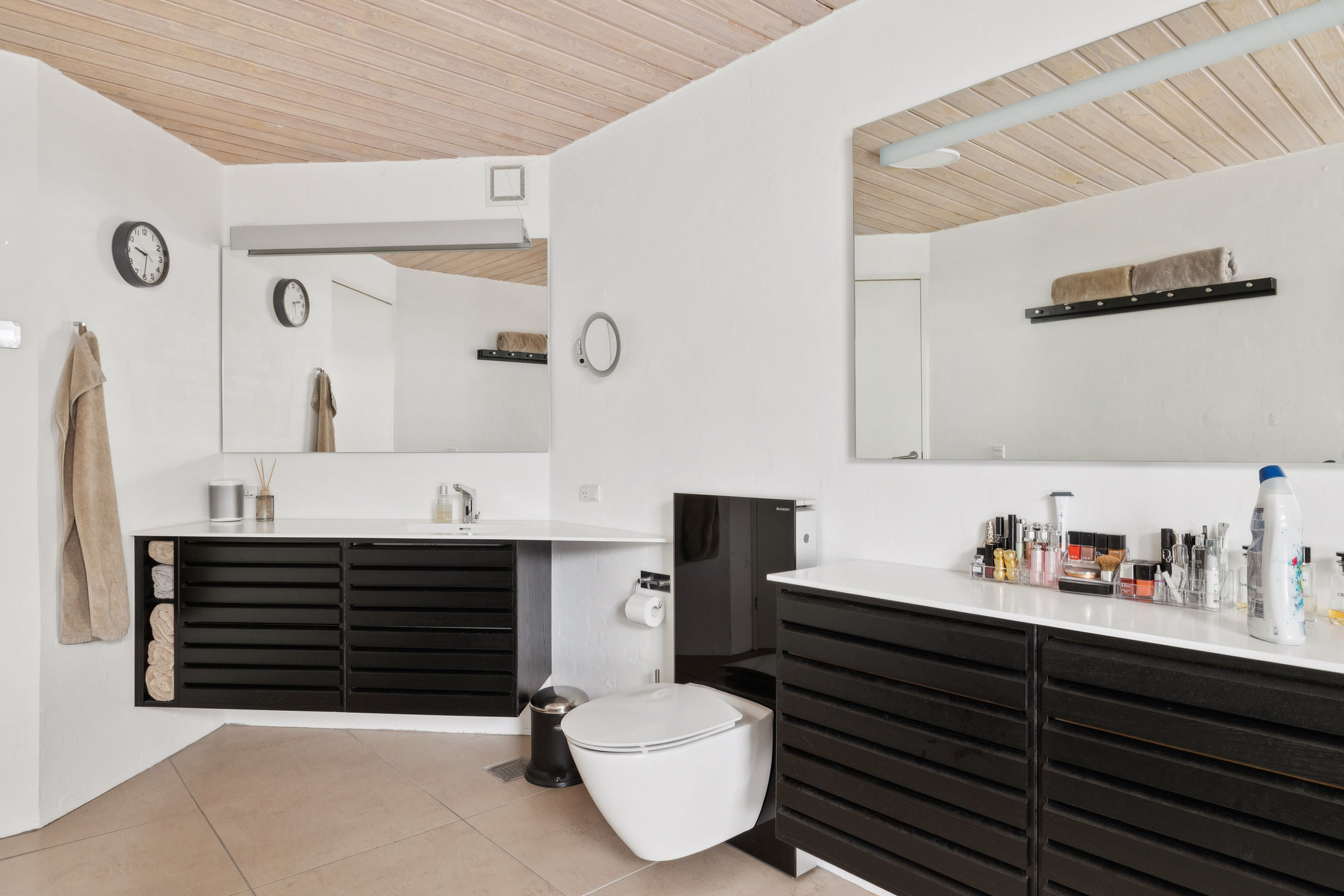 Fremhævet badeværelse billede i fuldskærmstilstand. Billede af Lindgrensvej 8, 8920 Randers NV