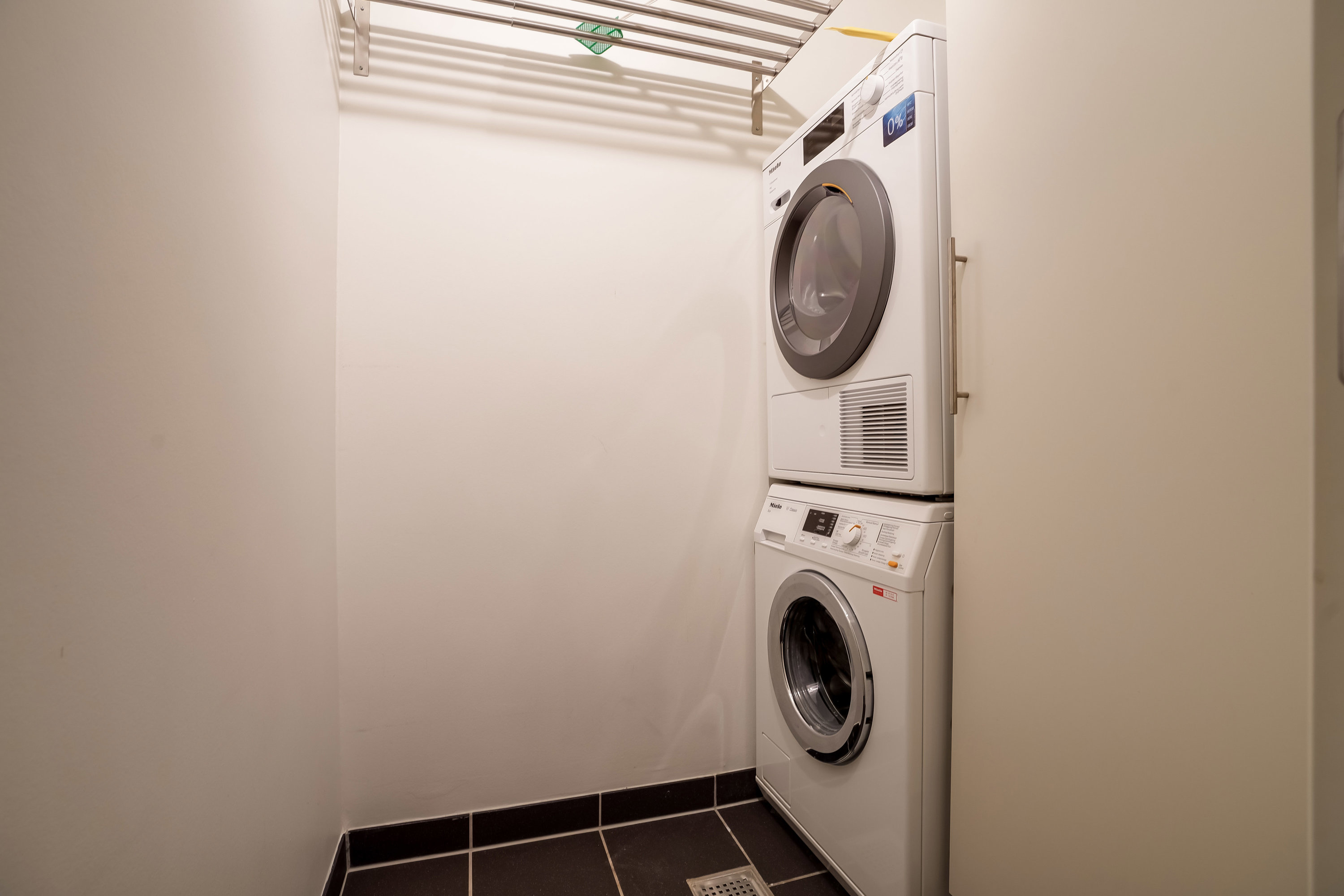 Fremhævet bryggers billede i fuldskærmstilstand. Billede af Promenadebyen 6, 3. th., 5000 Odense C