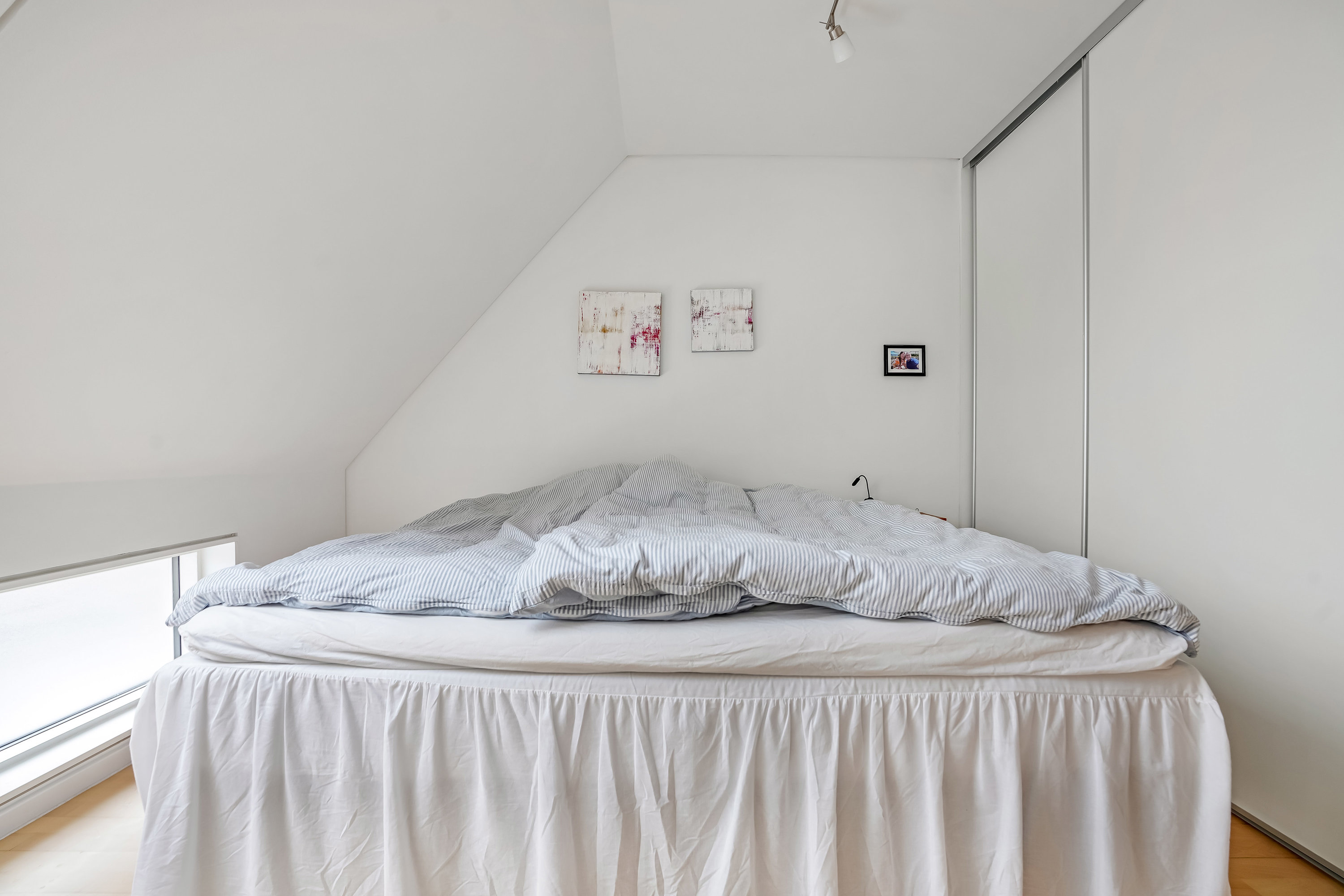 Fremhævet værelse billede i fuldskærmstilstand. Billede af Neder-Holluf-Vej 30L, 5220 Odense SØ