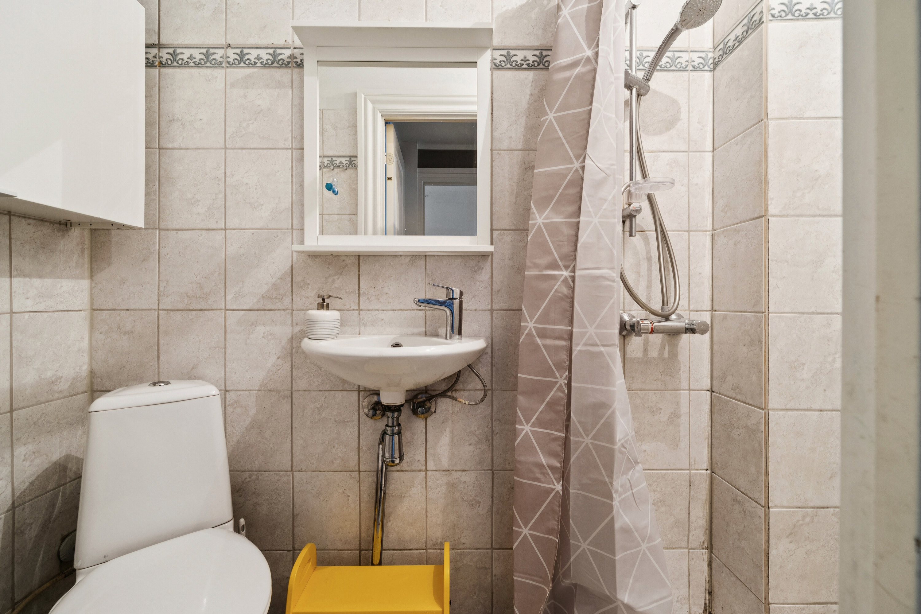 Fremhævet badeværelse billede i fuldskærmstilstand. Billede af Reberbanegade 19, st.. tv., 2300 København S