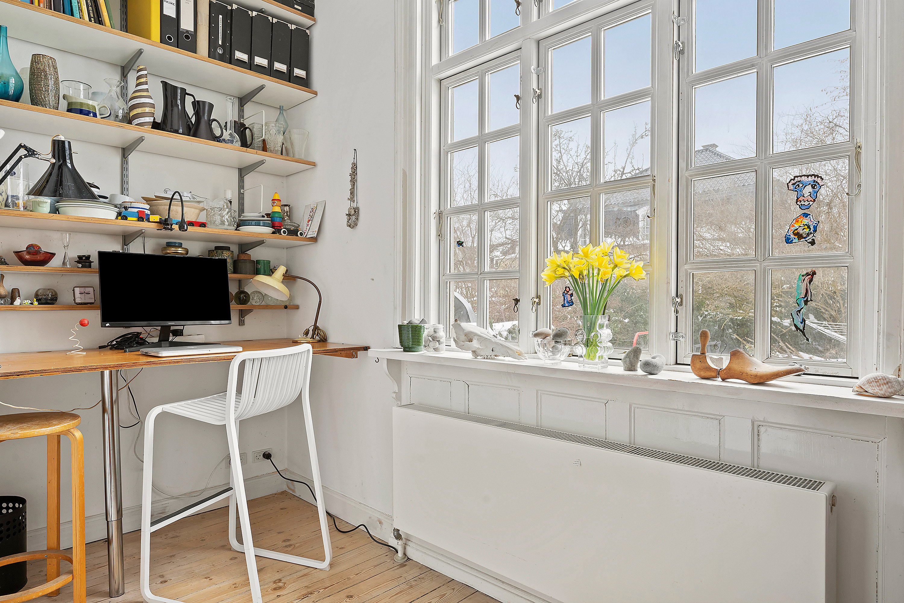 Fremhævet kontor billede i fuldskærmstilstand. Billede af Efterårsvej 2, 2920 Charlottenlund