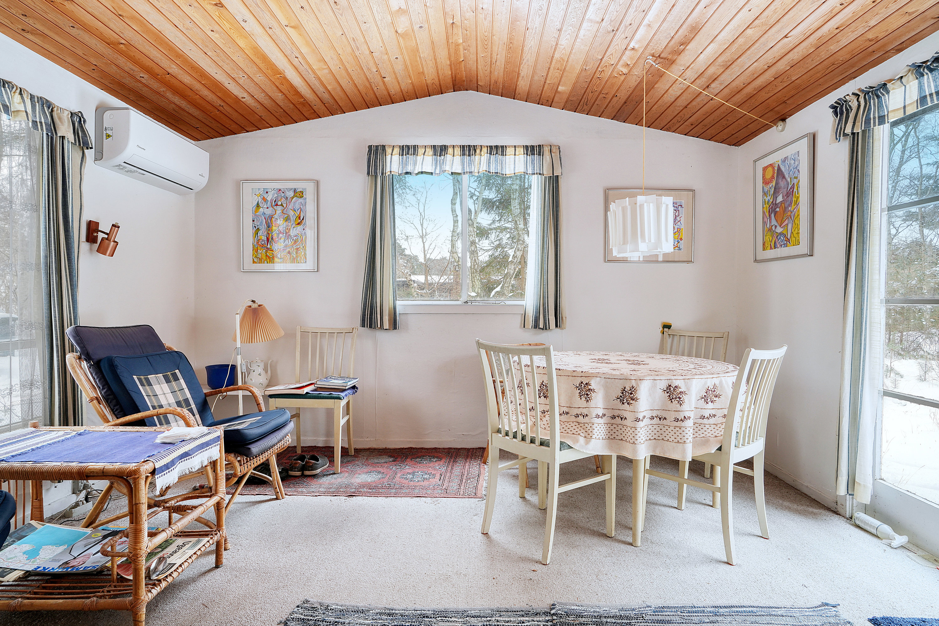 Fremhævet stue billede i fuldskærmstilstand. Billede af Elvervangen 3, 4500 Nykøbing Sj