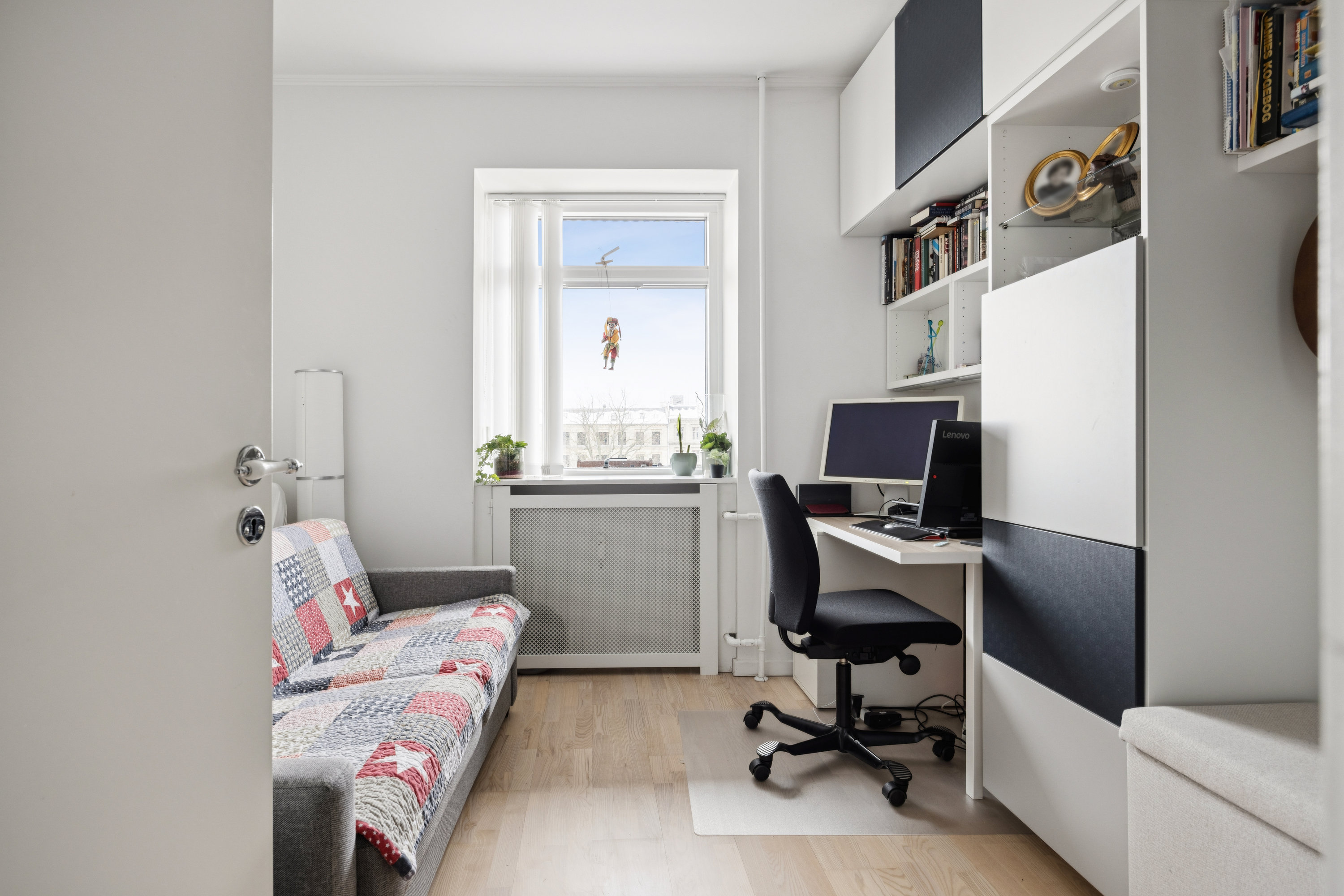 Fremhævet værelse billede i fuldskærmstilstand. Billede af Aksel Møllers Have 22, 4. tv., 2000 Frederiksberg