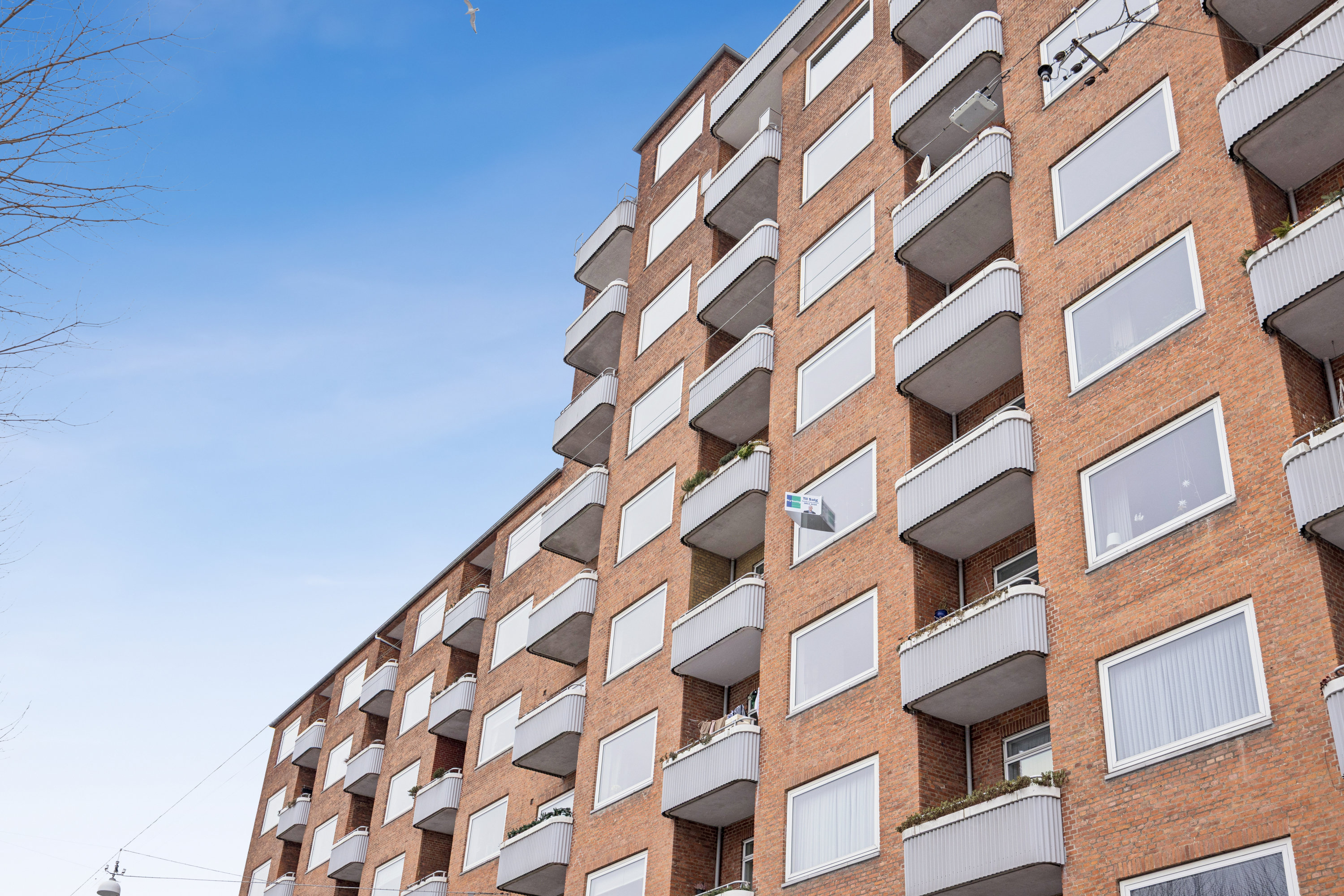 Fremhævet andet billede i fuldskærmstilstand. Billede af Aksel Møllers Have 22, 4. tv., 2000 Frederiksberg