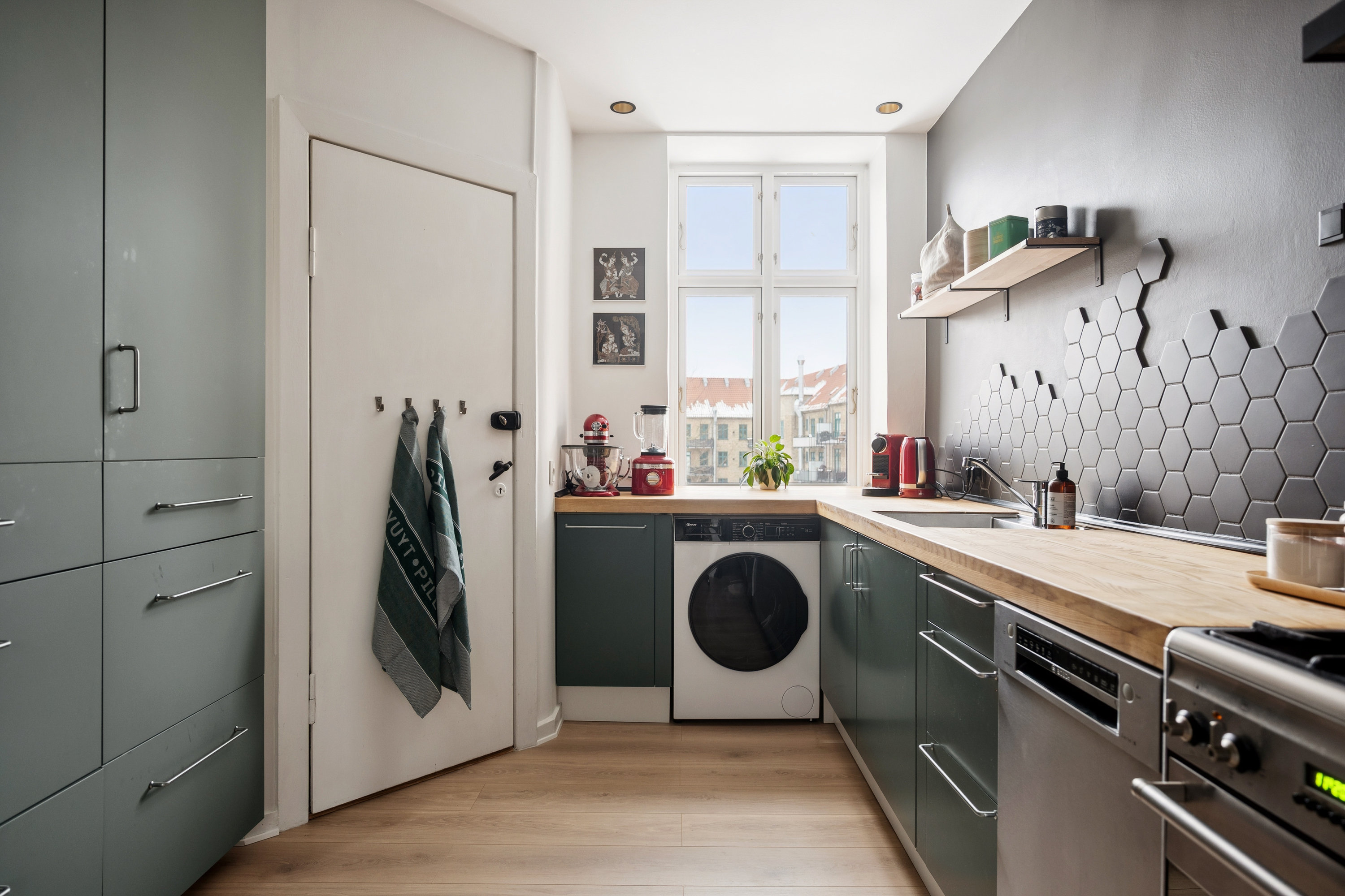 Fremhævet  billede i fuldskærmstilstand. Billede af Lyshøjgårdsvej 45, 3. th., 2500 Valby