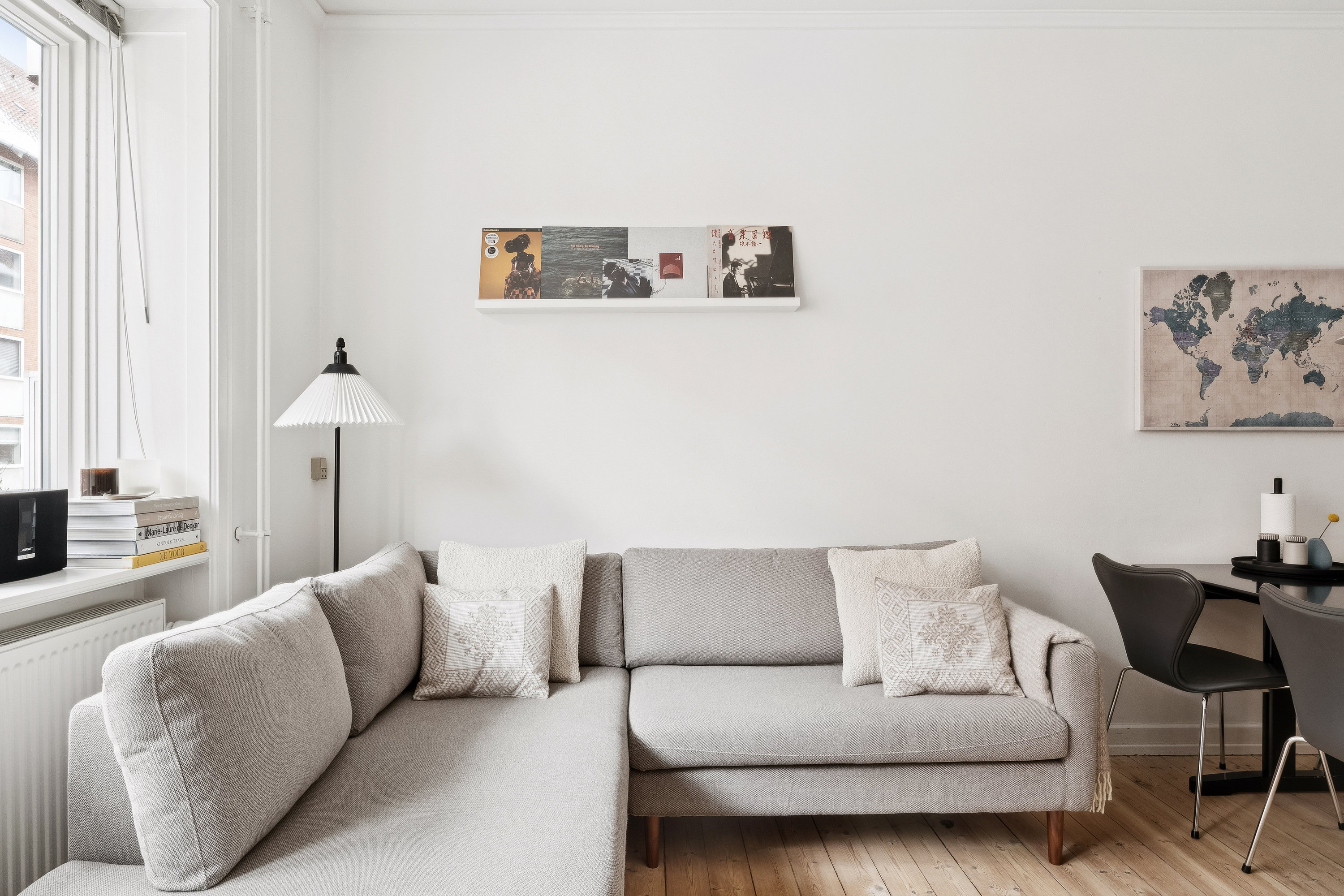 Fremhævet stue billede i fuldskærmstilstand. Billede af Ourøgade 31, 1. tv., 2100 København Ø