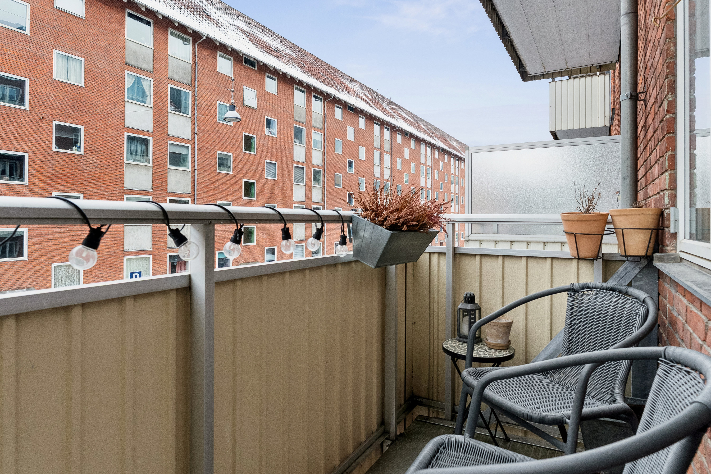 Fremhævet altan billede i fuldskærmstilstand. Billede af Ourøgade 31, 1. tv., 2100 København Ø