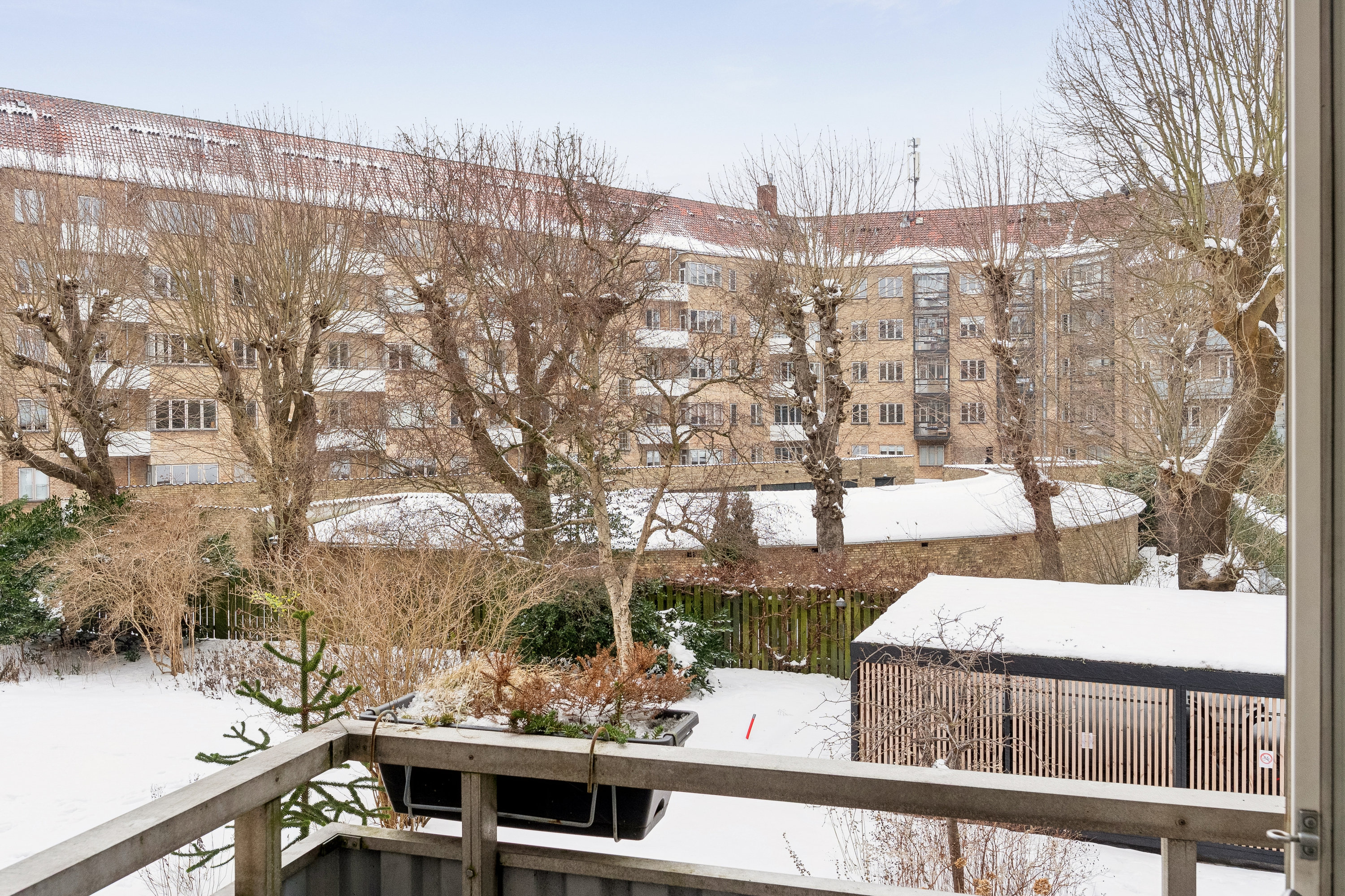 Fremhævet andet billede i fuldskærmstilstand. Billede af Ourøgade 31, 1. tv., 2100 København Ø