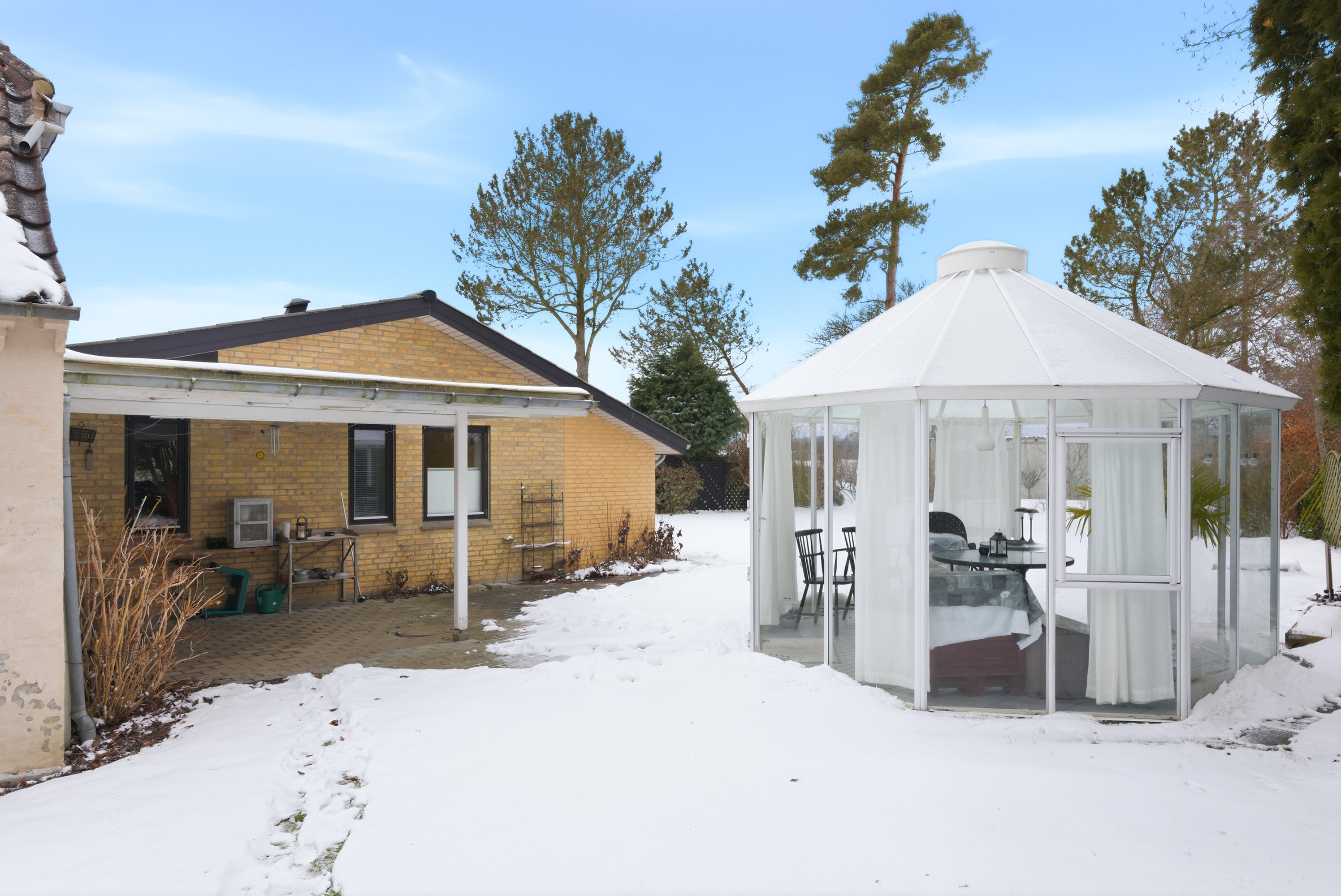 Fremhævet facade billede i fuldskærmstilstand. Billede af Horsebækvej 71, Horsebæk, 5450 Otterup