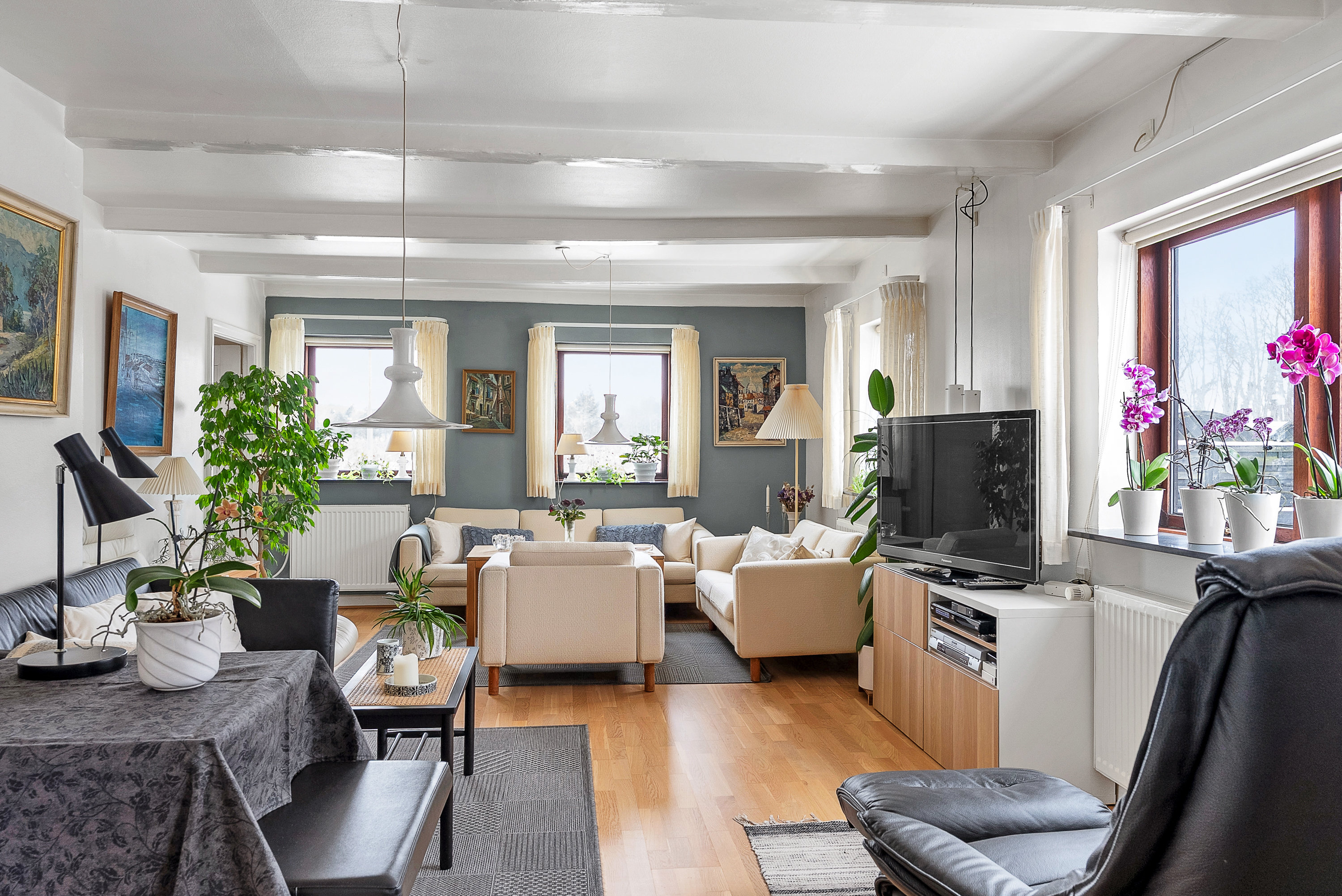 Fremhævet stue billede i fuldskærmstilstand. Billede af Horsebækvej 71, Horsebæk, 5450 Otterup