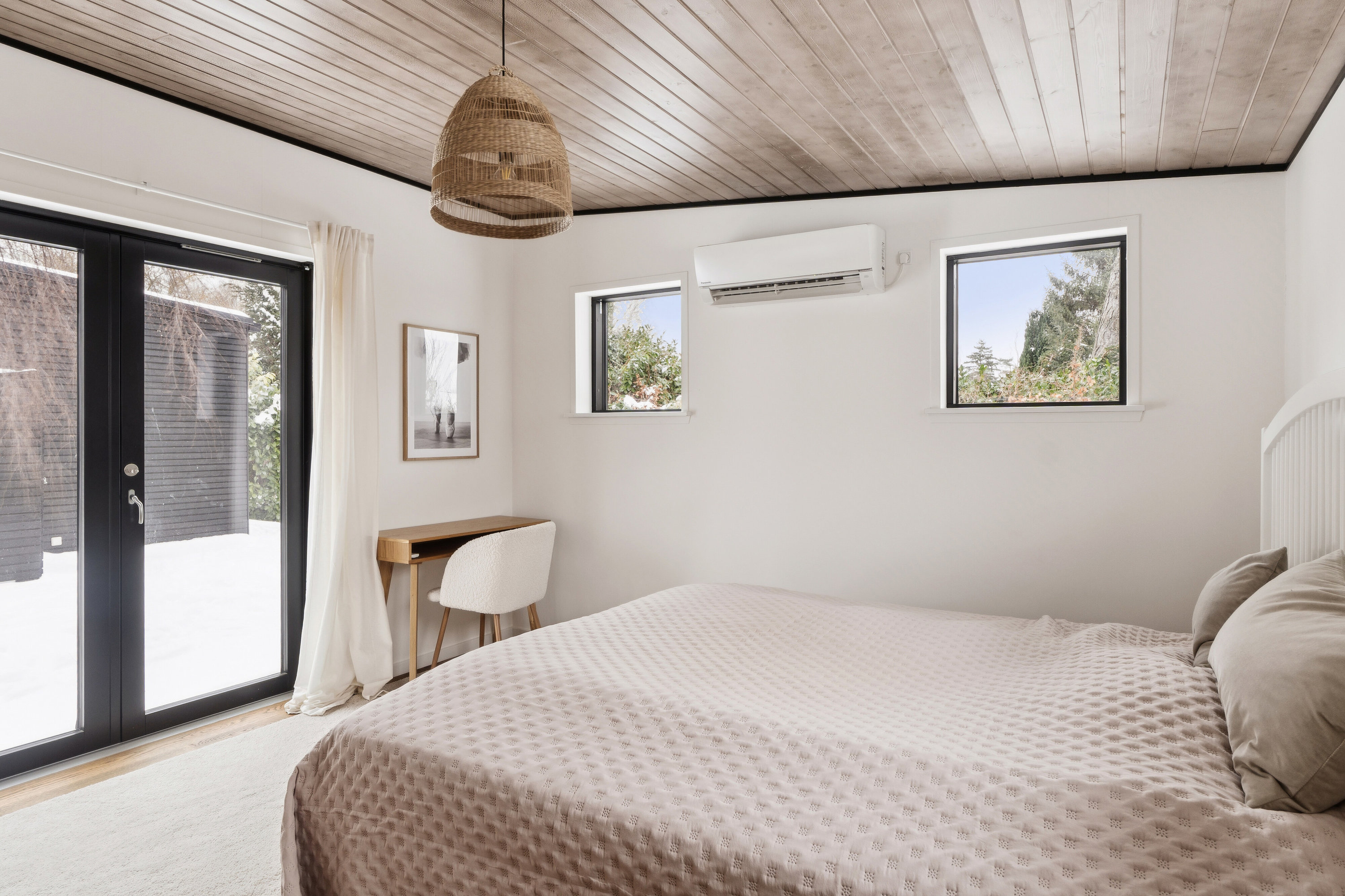 Fremhævet soveværelse i anneks  billede i fuldskærmstilstand. Billede af Tennisvej 5, 3100 Hornbæk