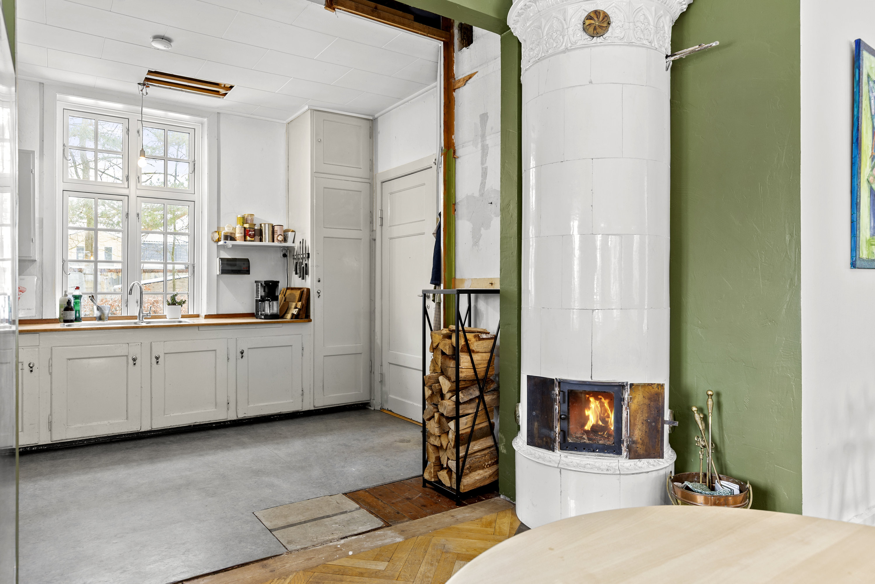 Fremhævet køkken billede i fuldskærmstilstand. Billede af Doktorhaven 4, 4293 Dianalund