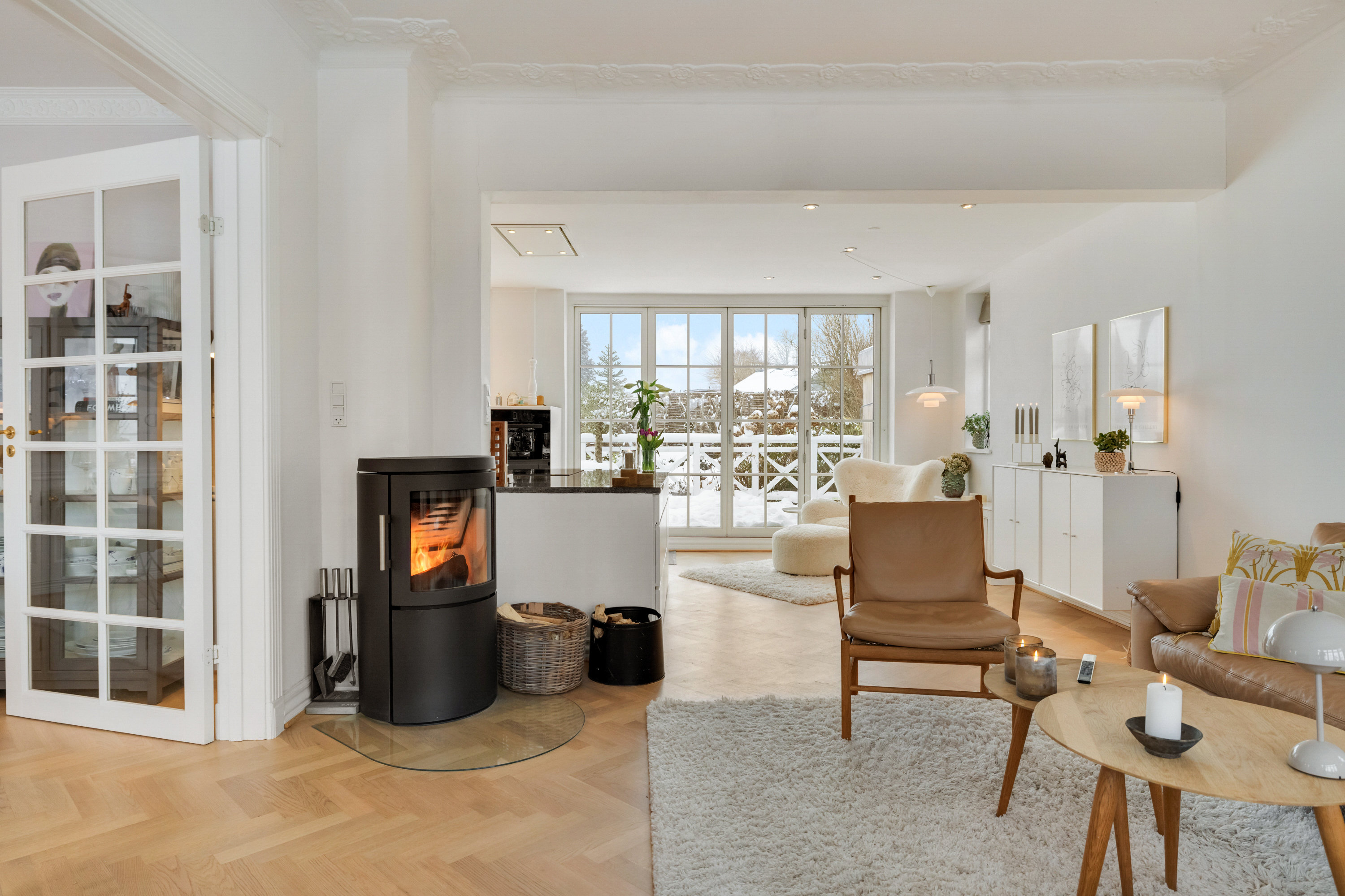 Fremhævet stue billede i fuldskærmstilstand. Billede af Rolfsgade 13, 8260 Viby J