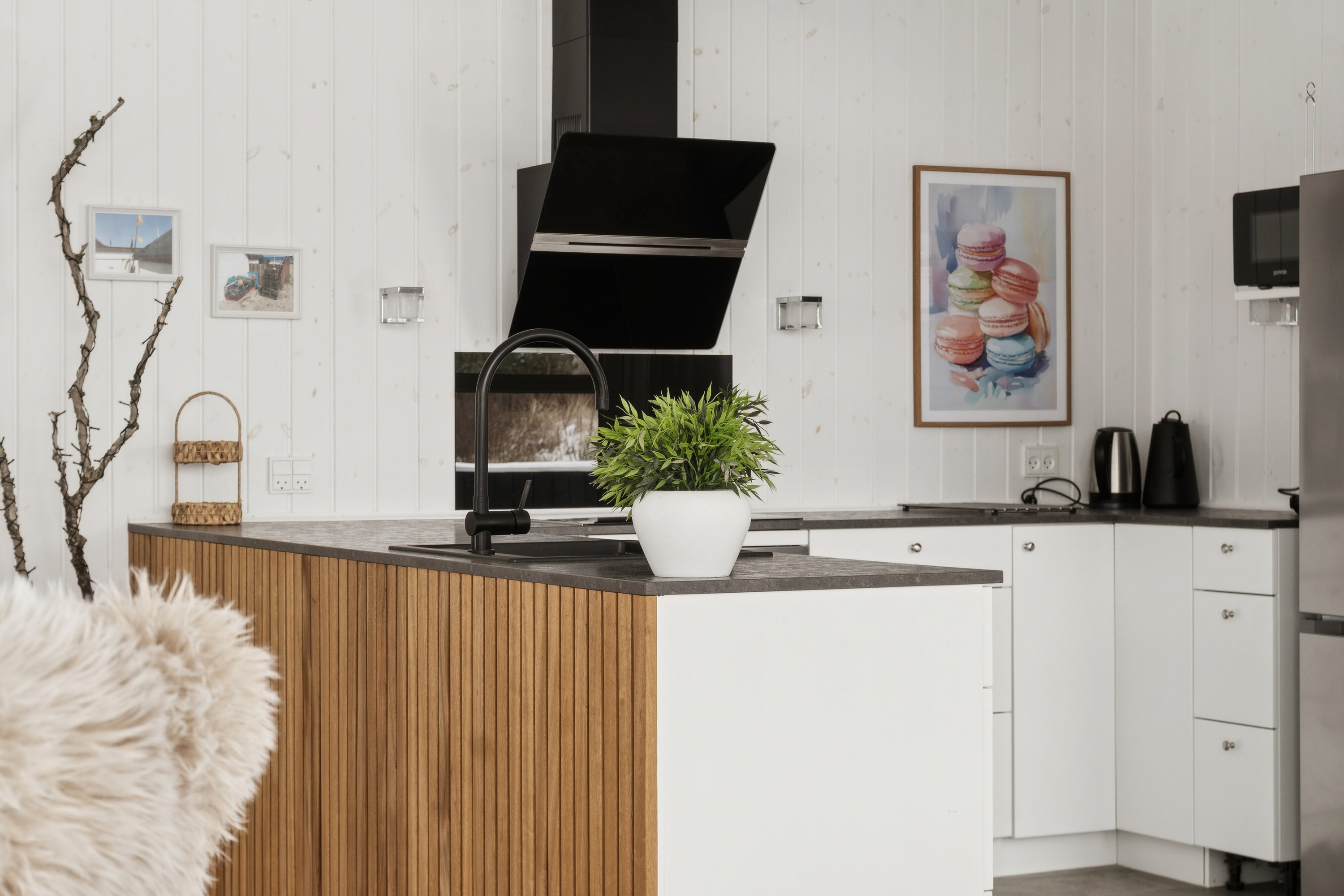 Fremhævet køkken billede i fuldskærmstilstand. Billede af Møllebakken 26, Klitmøller, 7700 Thisted