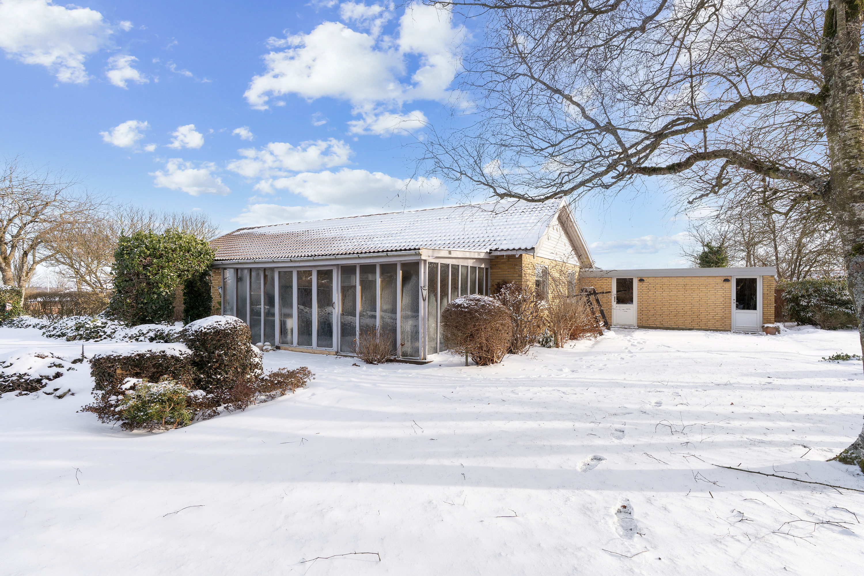 Fremhævet udendørs billede i fuldskærmstilstand. Billede af Sven Dalsgaards Vej 4, 7430 Ikast