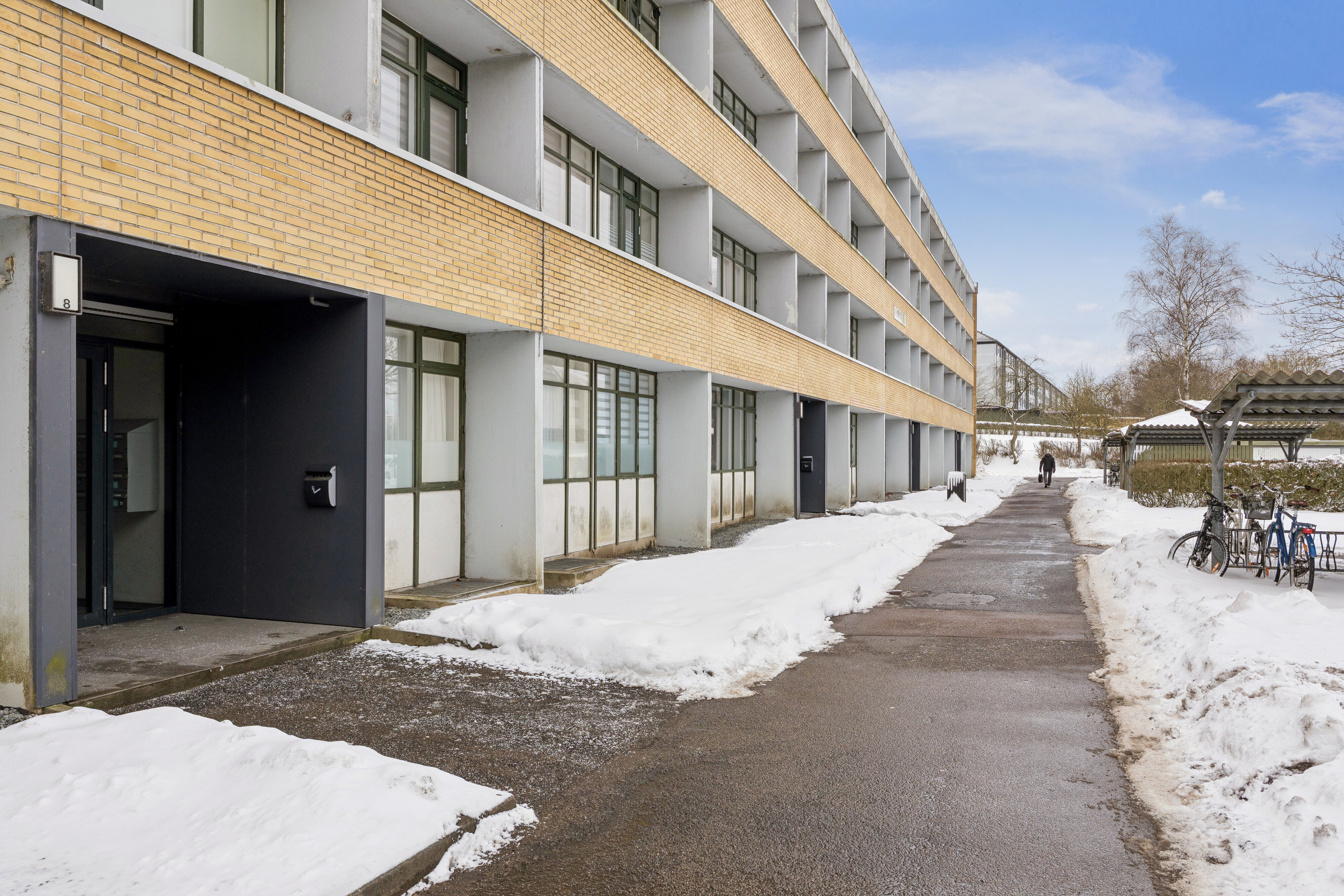 Fremhævet facade billede i fuldskærmstilstand. Billede af Byskov Alle 8, st.. th., 4200 Slagelse