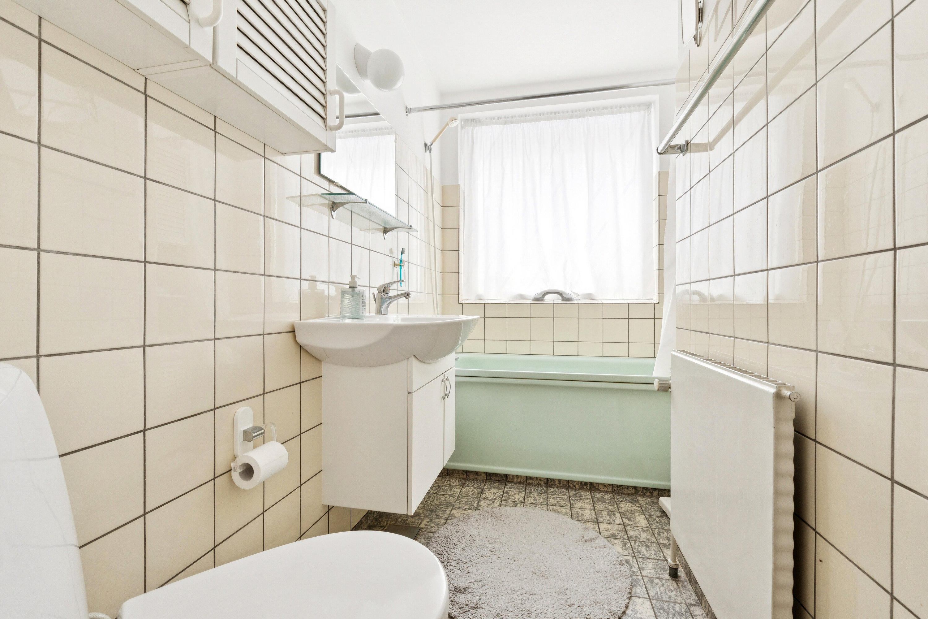 Fremhævet badeværelse billede i fuldskærmstilstand. Billede af Pigeonvej 11, 8270 Højbjerg