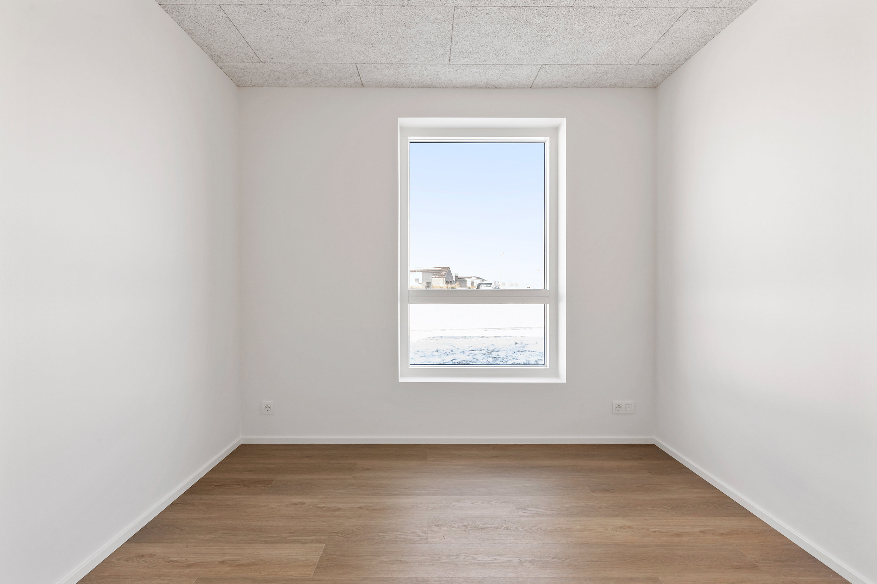 Fremhævet værelse billede i fuldskærmstilstand. Billede af Solhvervs Alle 2, 9440 Aabybro