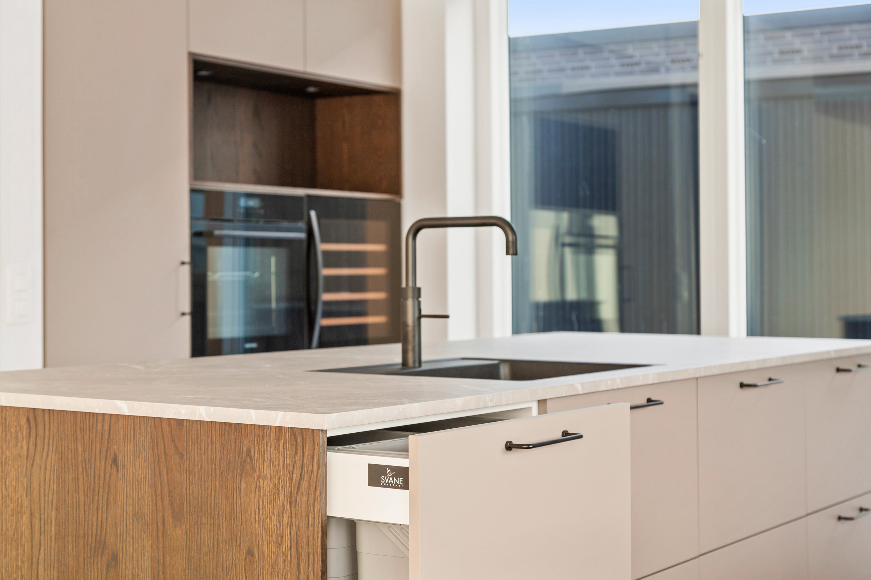 Fremhævet køkken billede i fuldskærmstilstand. Billede af Solhvervs Alle 2, 9440 Aabybro