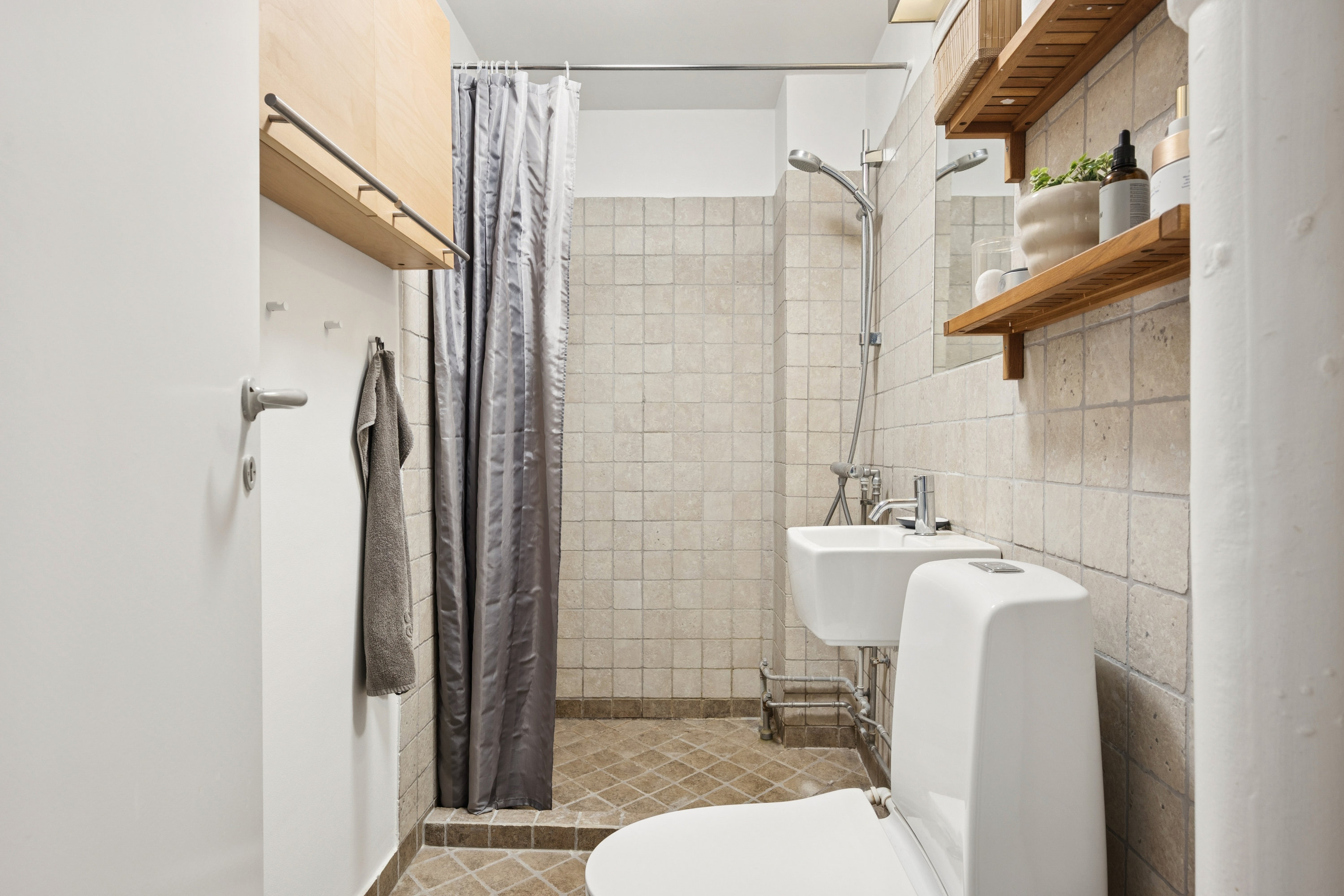 Fremhævet  billede i fuldskærmstilstand. Billede af Mølle Allé 6, 4. tv., 2500 Valby