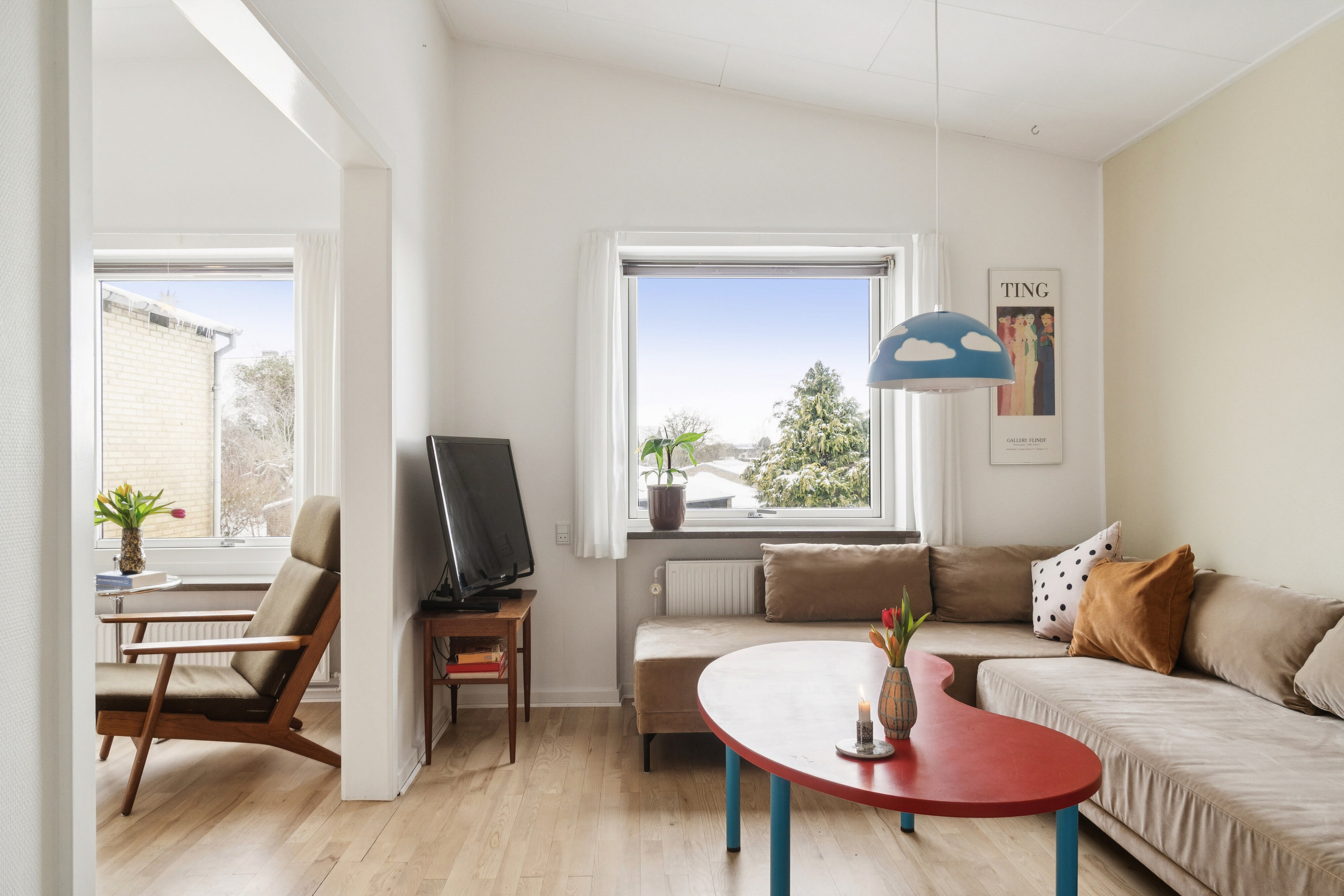 Fremhævet stue billede i fuldskærmstilstand. Billede af Pilevænget 30, 8270 Højbjerg