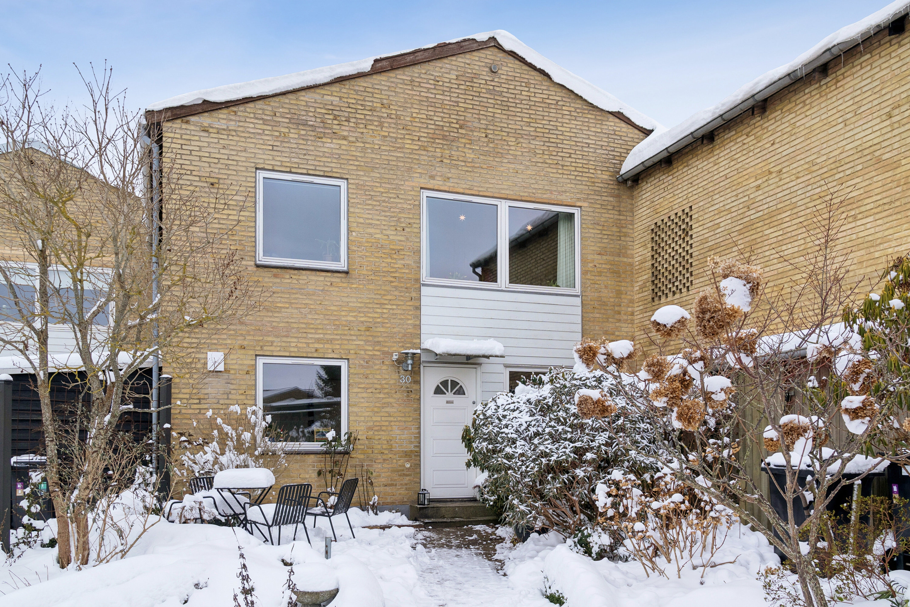 Fremhævet ejendommen billede i fuldskærmstilstand. Billede af Pilevænget 30, 8270 Højbjerg