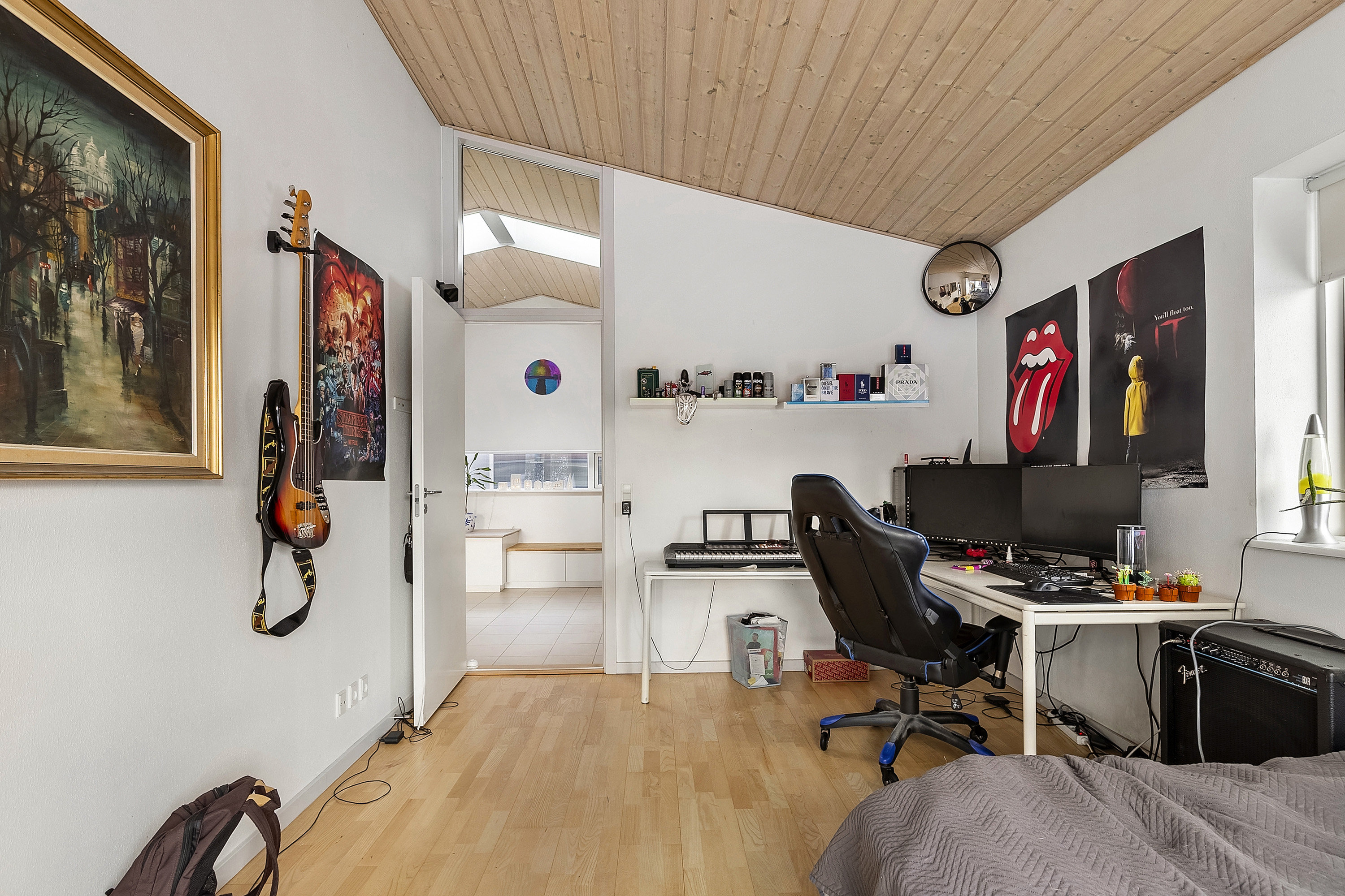 Fremhævet soveværelse billede i fuldskærmstilstand. Billede af Syrenvænget 36, 8362 Hørning