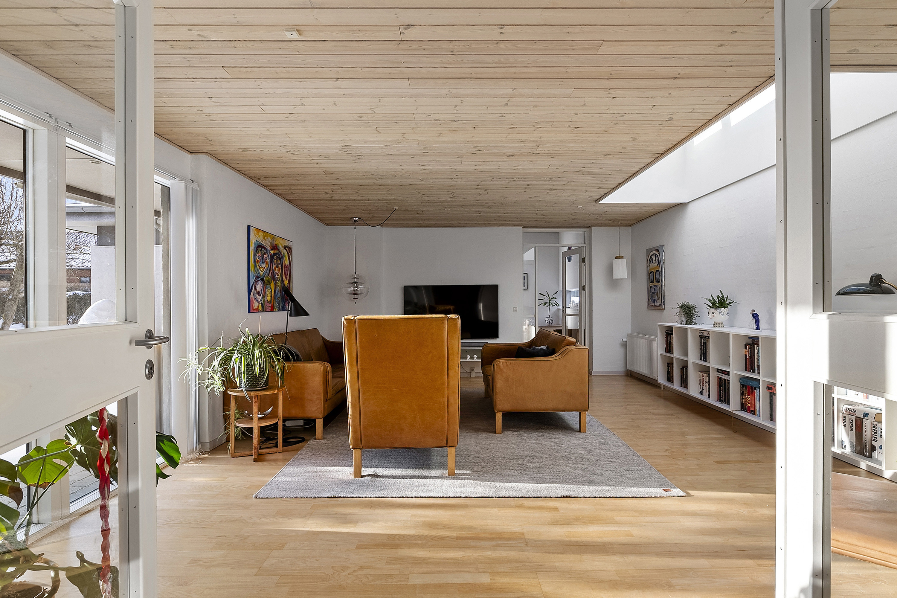 Fremhævet stue billede i fuldskærmstilstand. Billede af Syrenvænget 36, 8362 Hørning