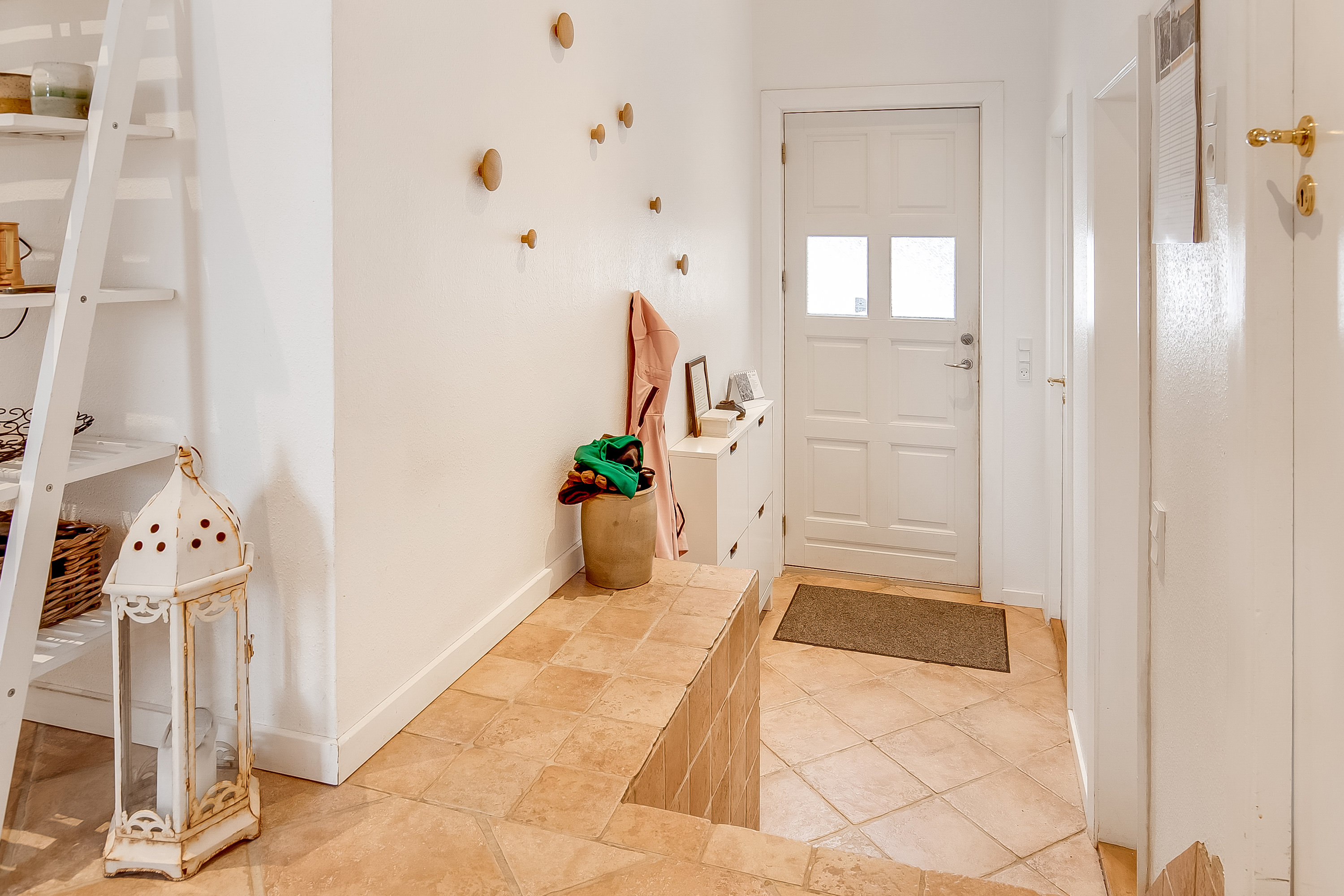 Fremhævet entré billede i fuldskærmstilstand. Billede af Bøgelund 5, Ødsted, 7100 Vejle