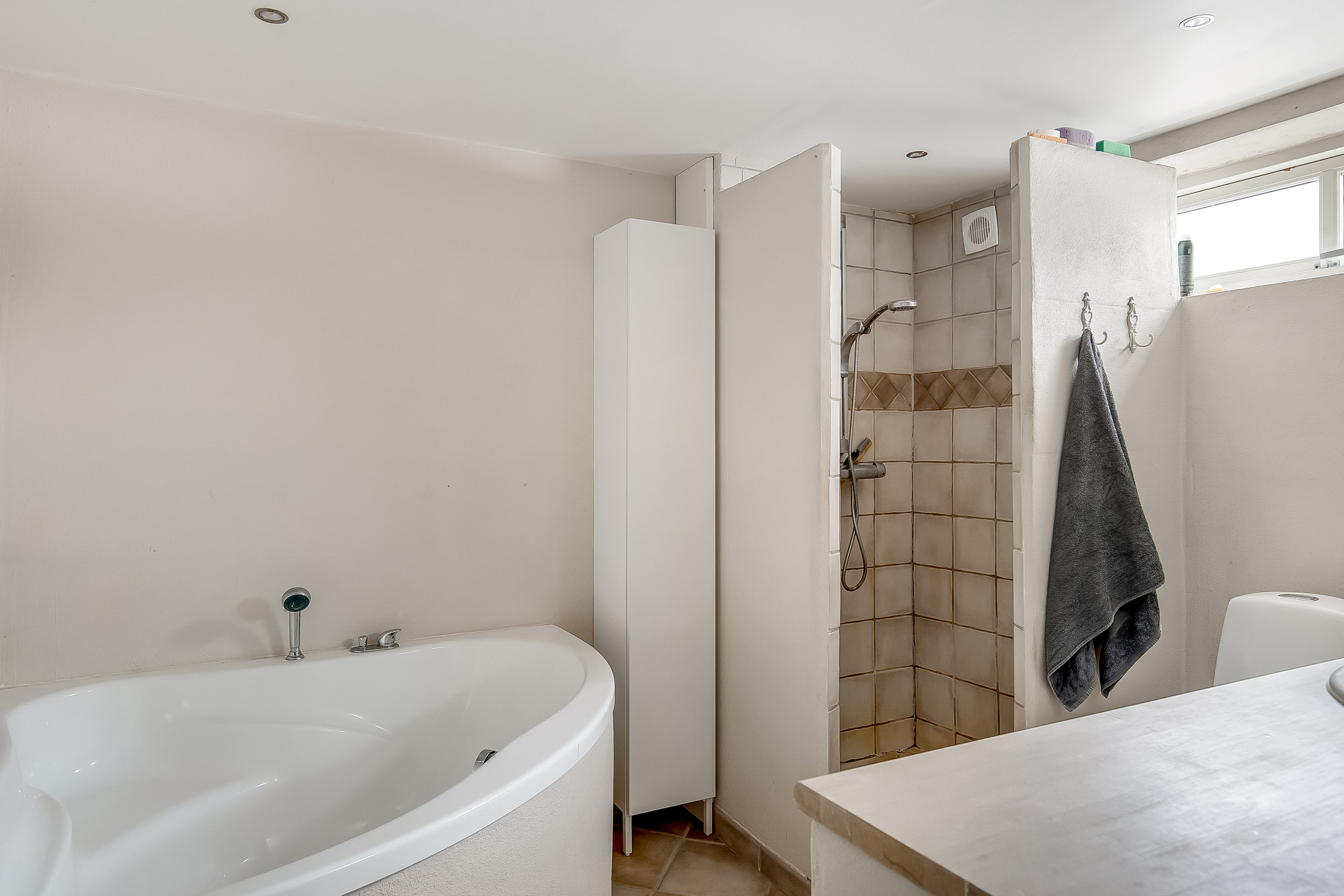 Fremhævet badeværelse billede i fuldskærmstilstand. Billede af Bøgelund 5, Ødsted, 7100 Vejle