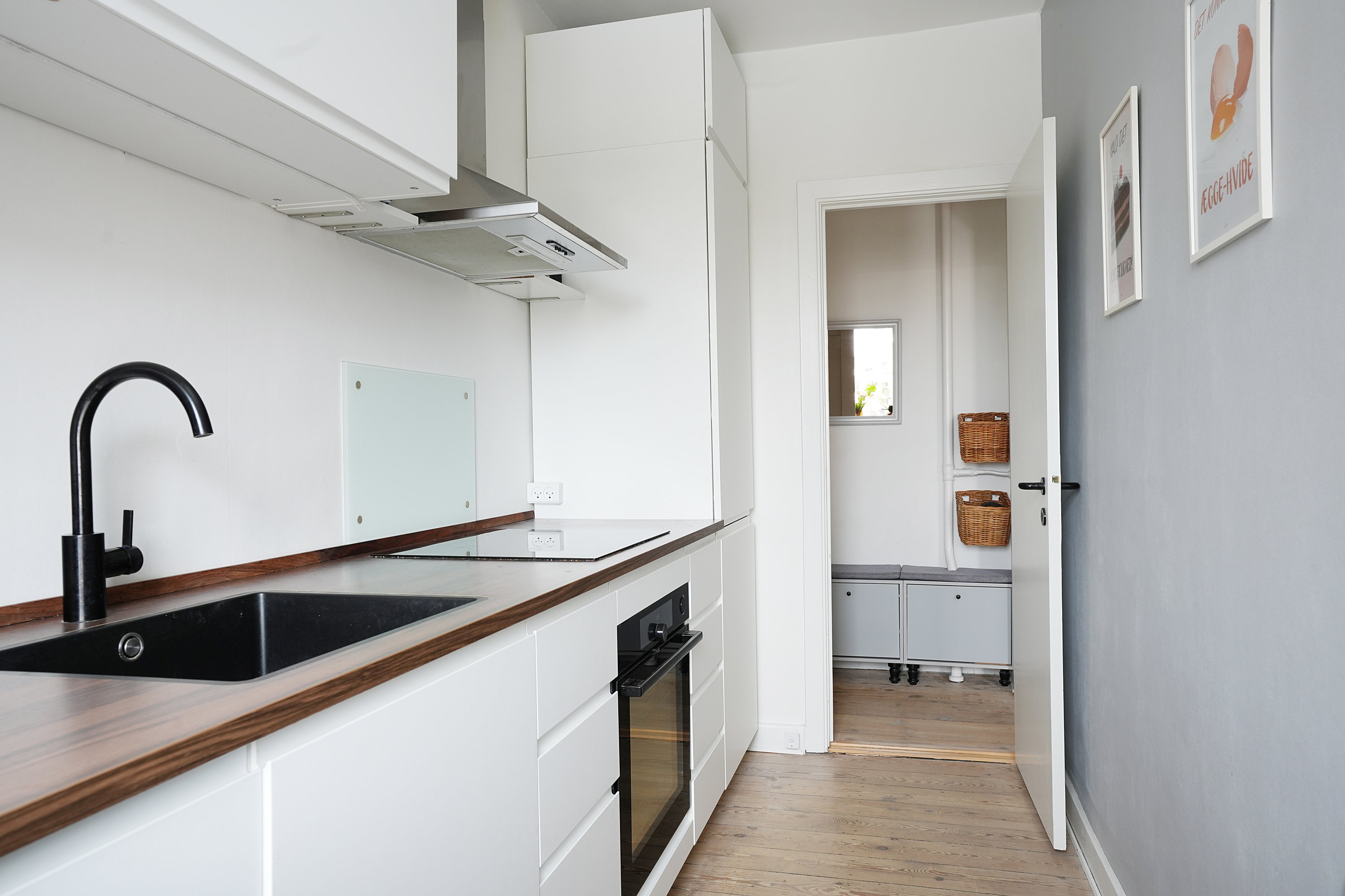 Fremhævet køkken billede i fuldskærmstilstand. Billede af Vangedevej 222A, 2. th., 2870 Dyssegård