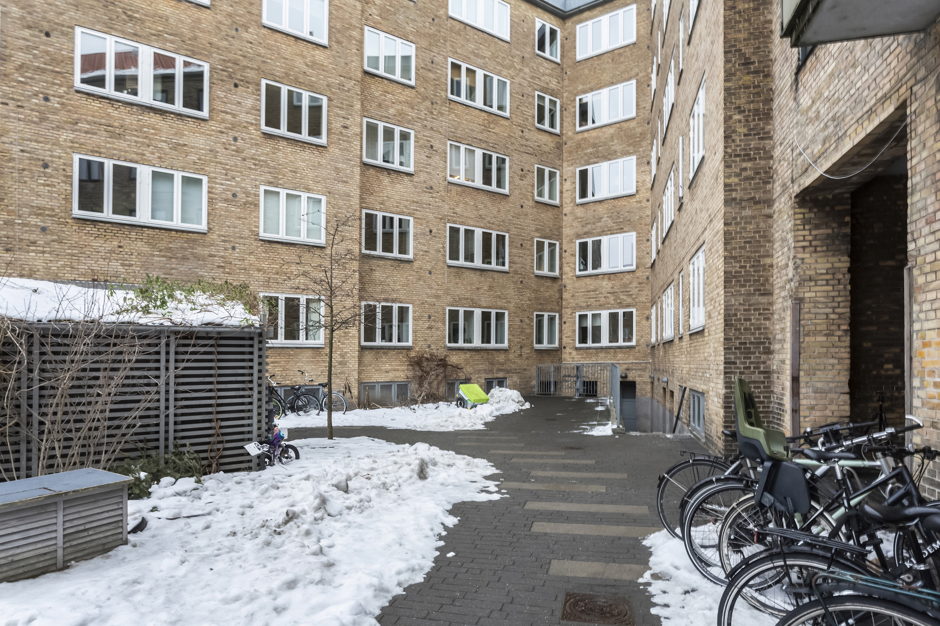 Fremhævet  billede i fuldskærmstilstand. Billede af Ålandsgade 45, 1. tv., 2300 København S