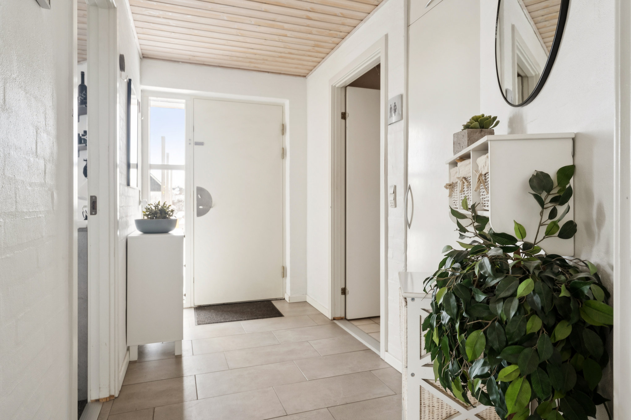 Fremhævet gang billede i fuldskærmstilstand. Billede af Gl. Grenåvej 208, Drastrup, 8960 Randers SØ