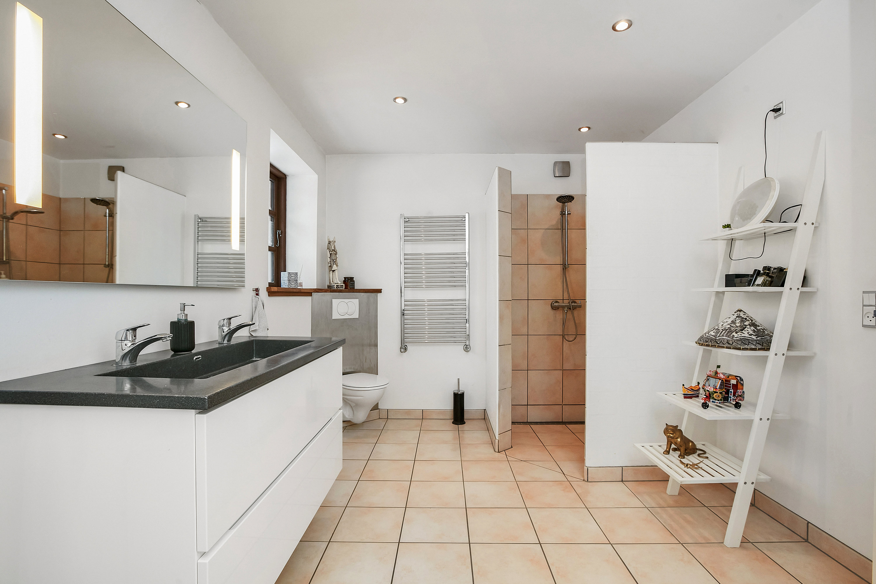 Fremhævet  billede i fuldskærmstilstand. Billede af Knudevej 12, Knude, 7173 Vonge