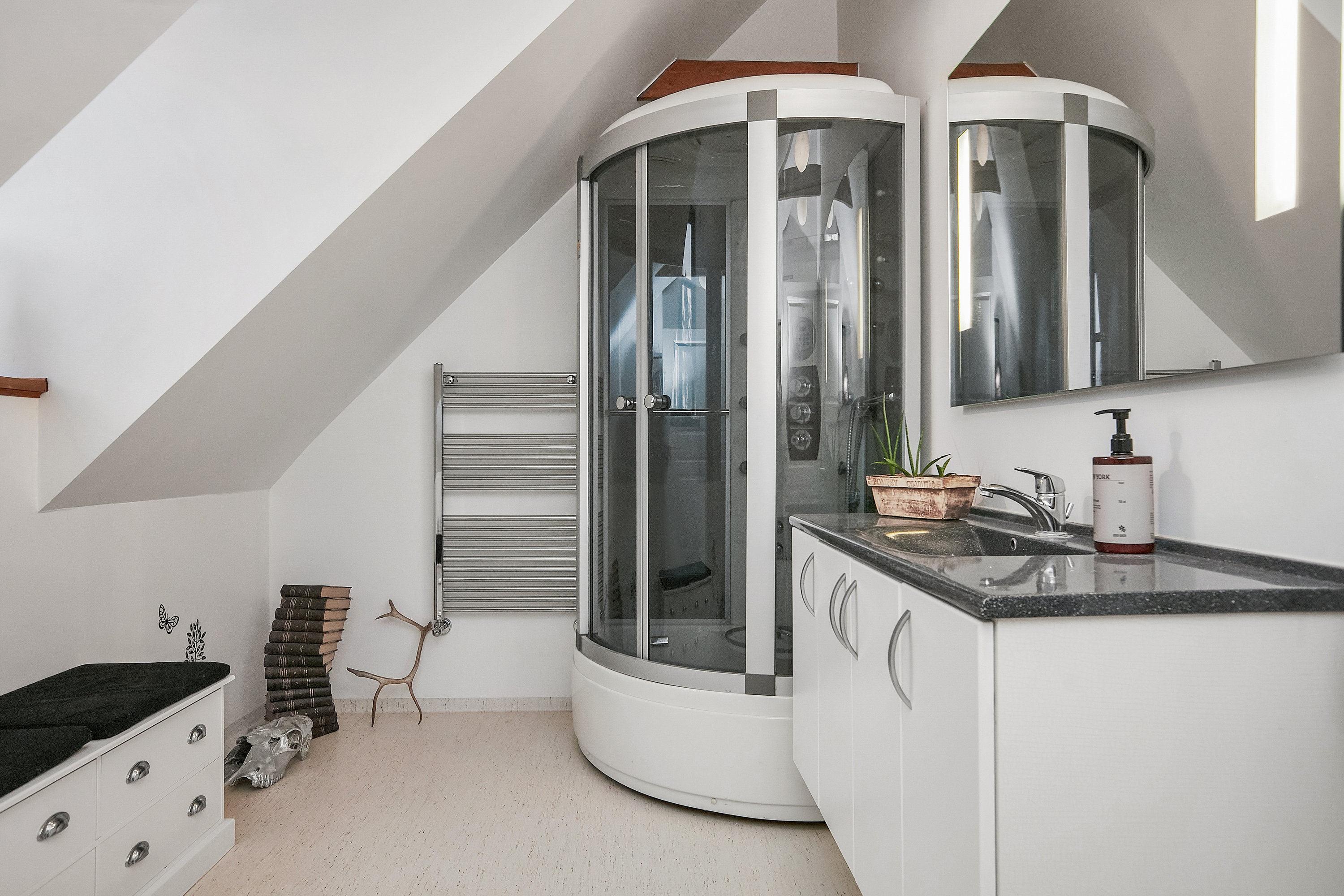 Fremhævet  billede i fuldskærmstilstand. Billede af Knudevej 12, Knude, 7173 Vonge