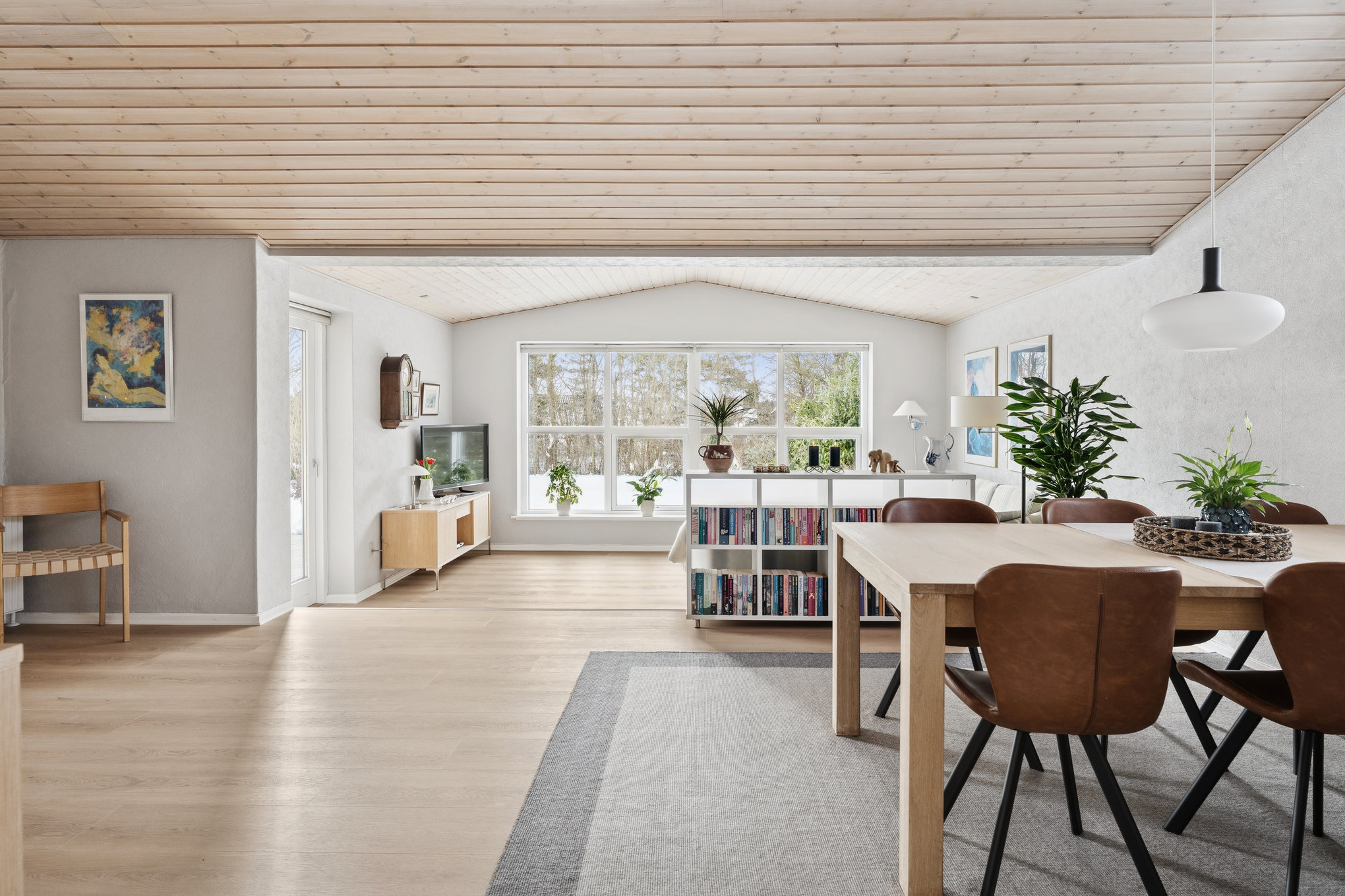 Fremhævet stue billede i fuldskærmstilstand. Billede af Hjortevej 24, 8960 Randers SØ