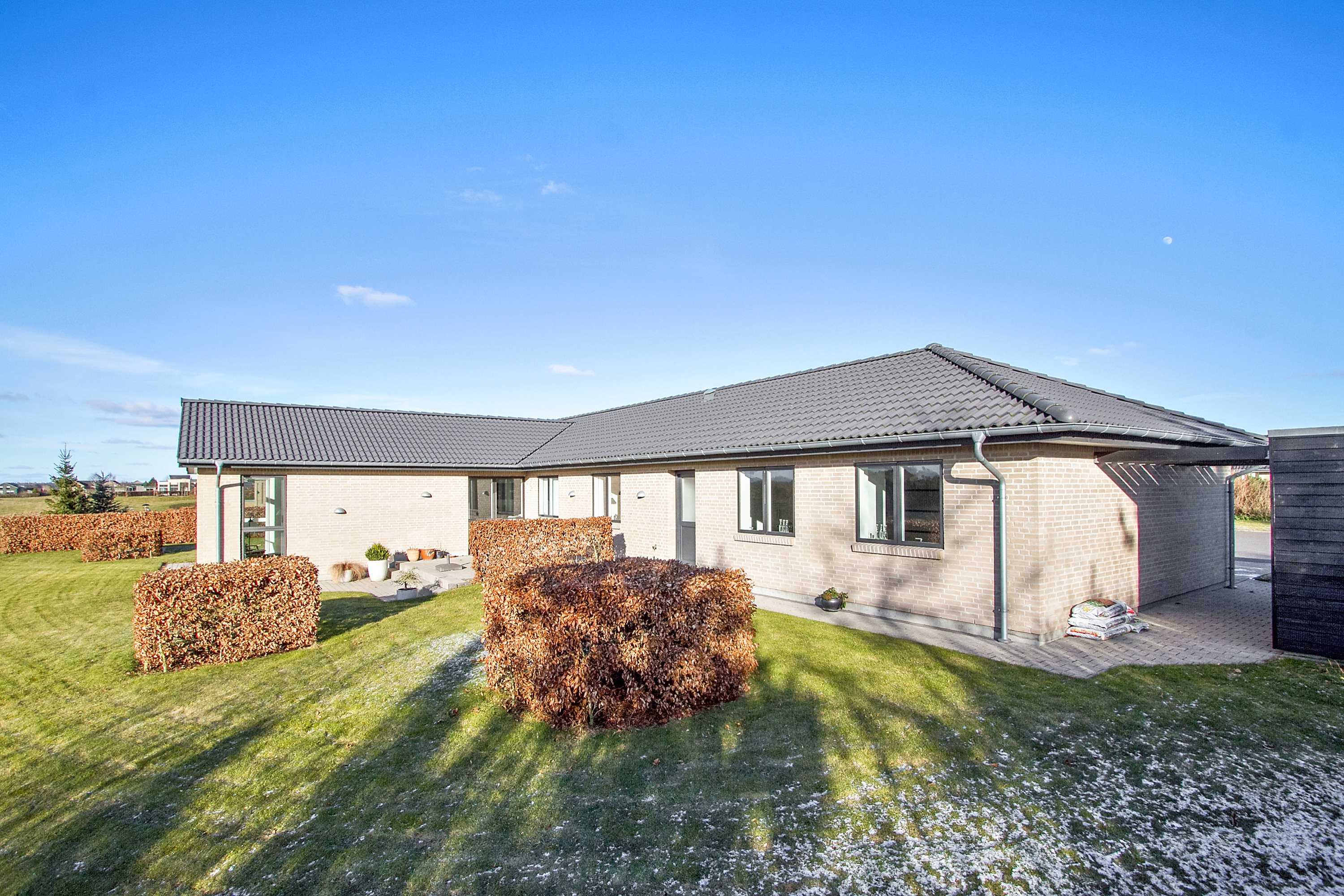 Fremhævet ejendommen billede i fuldskærmstilstand. Billede af Højdedraget 110, 9530 Støvring