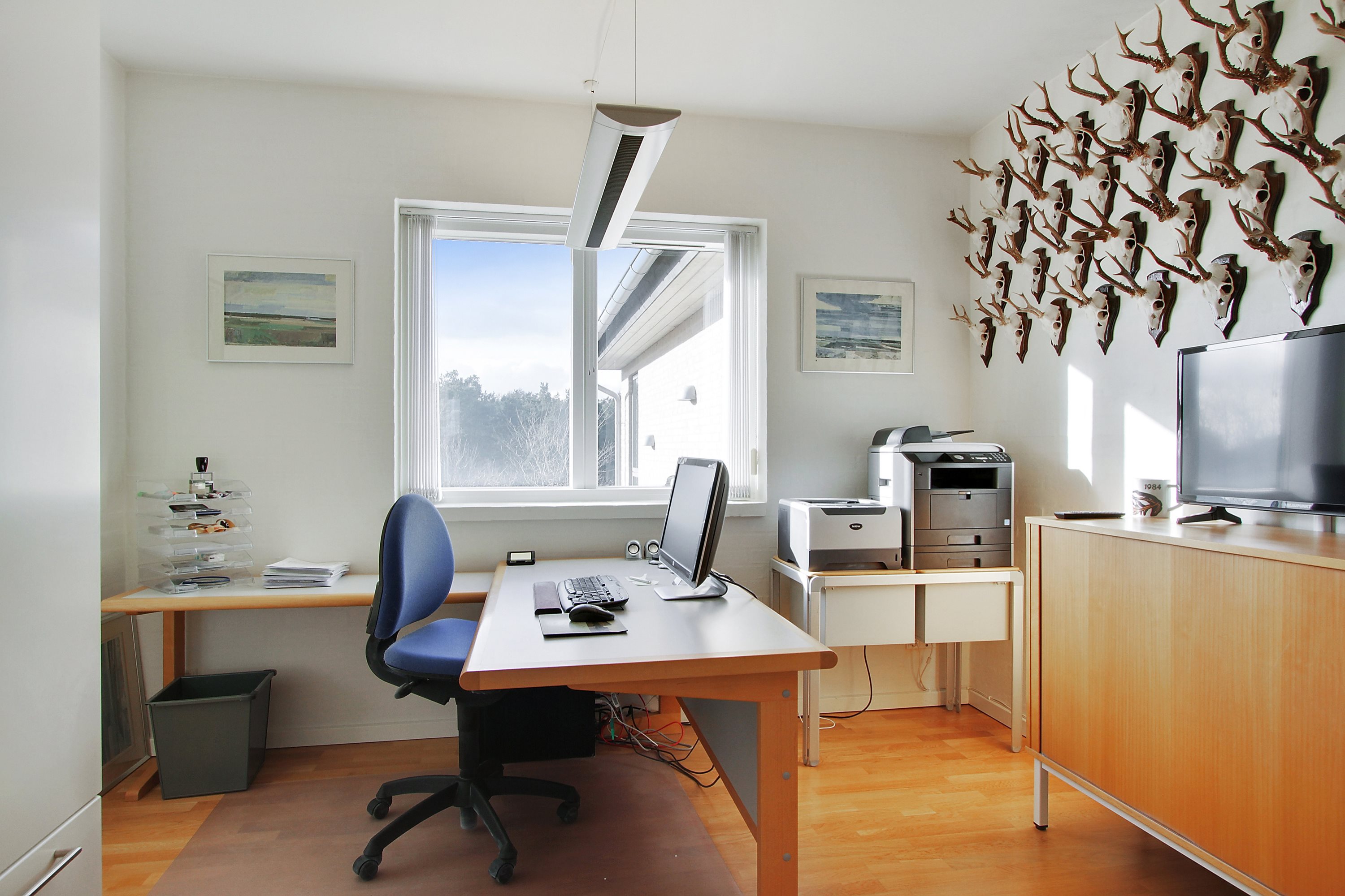 Fremhævet arbejdsværelse billede i fuldskærmstilstand. Billede af Højdedraget 110, 9530 Støvring