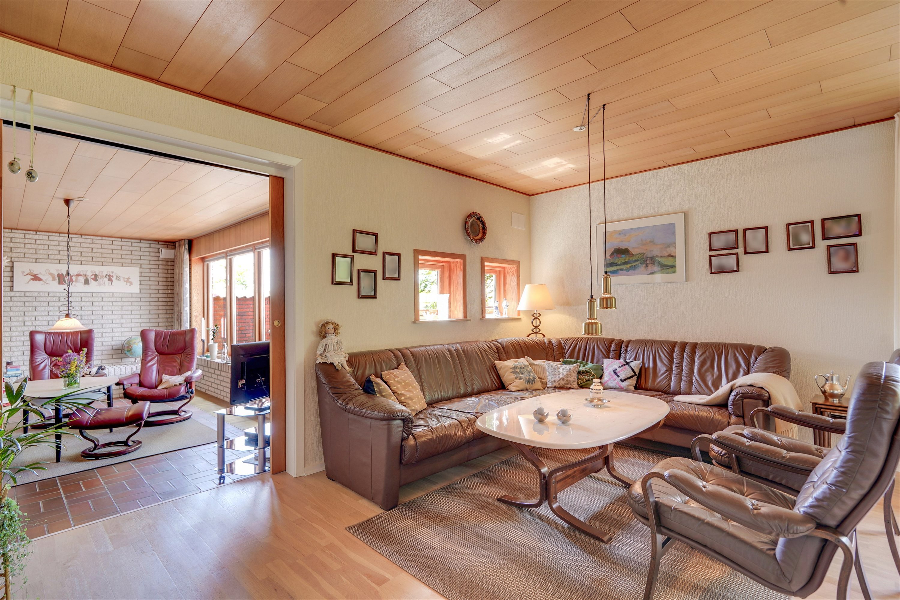 Fremhævet stue billede i fuldskærmstilstand. Billede af Agertoften 2, Tinghøj, 6800 Varde