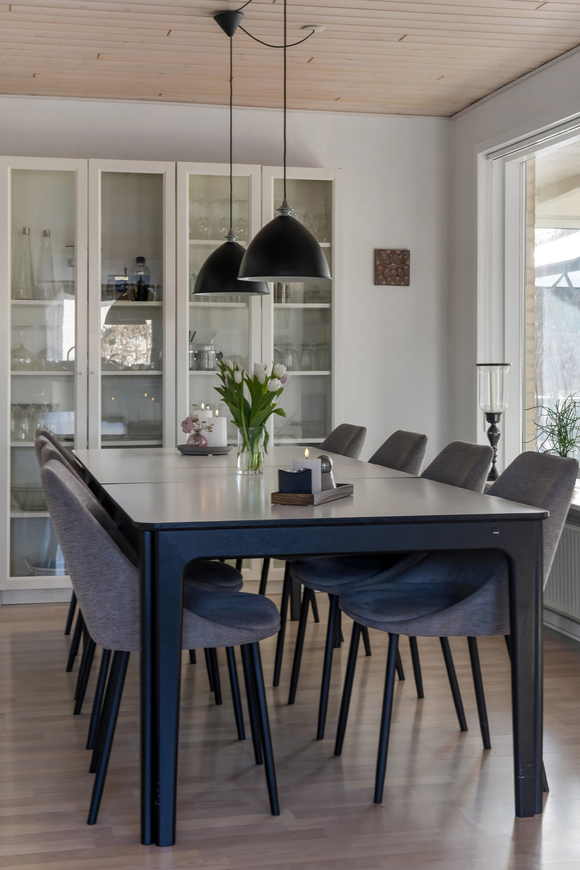 Fremhævet stue billede i fuldskærmstilstand. Billede af Egevænget 415, 7190 Billund