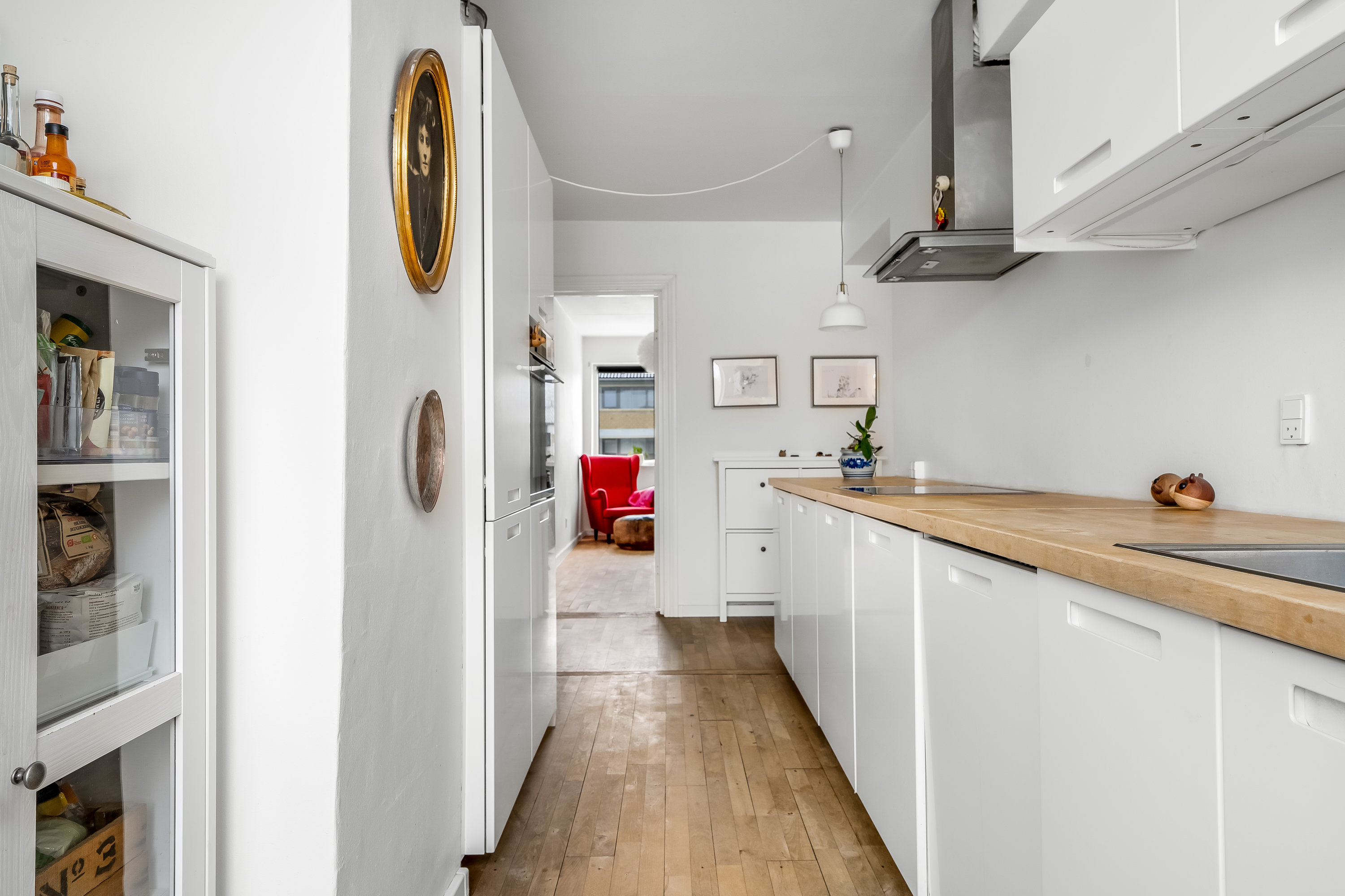 Fremhævet gang billede i fuldskærmstilstand. Billede af Ørnevang 18, 1. th., 3450 Allerød