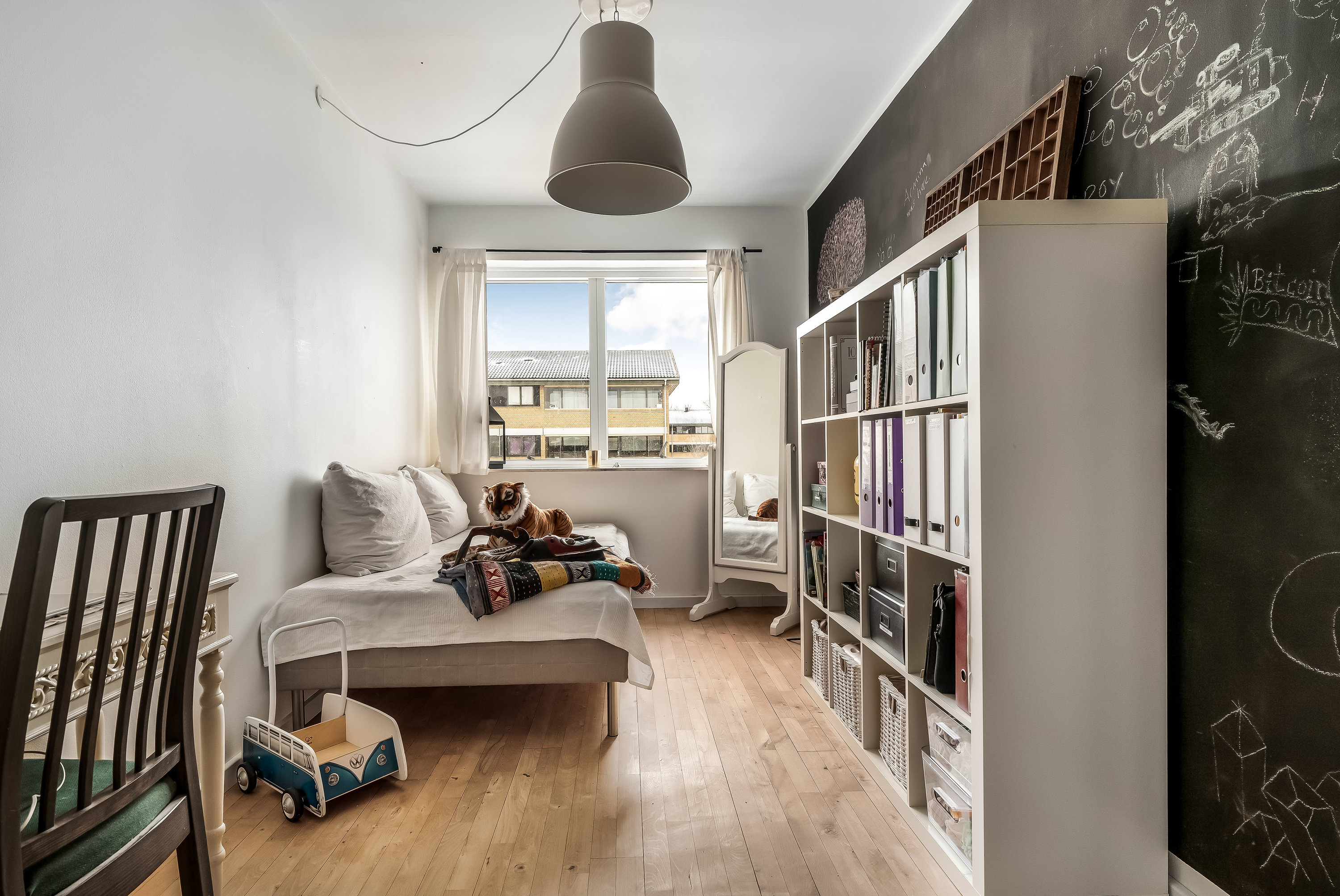 Fremhævet værelse billede i fuldskærmstilstand. Billede af Ørnevang 18, 1. th., 3450 Allerød