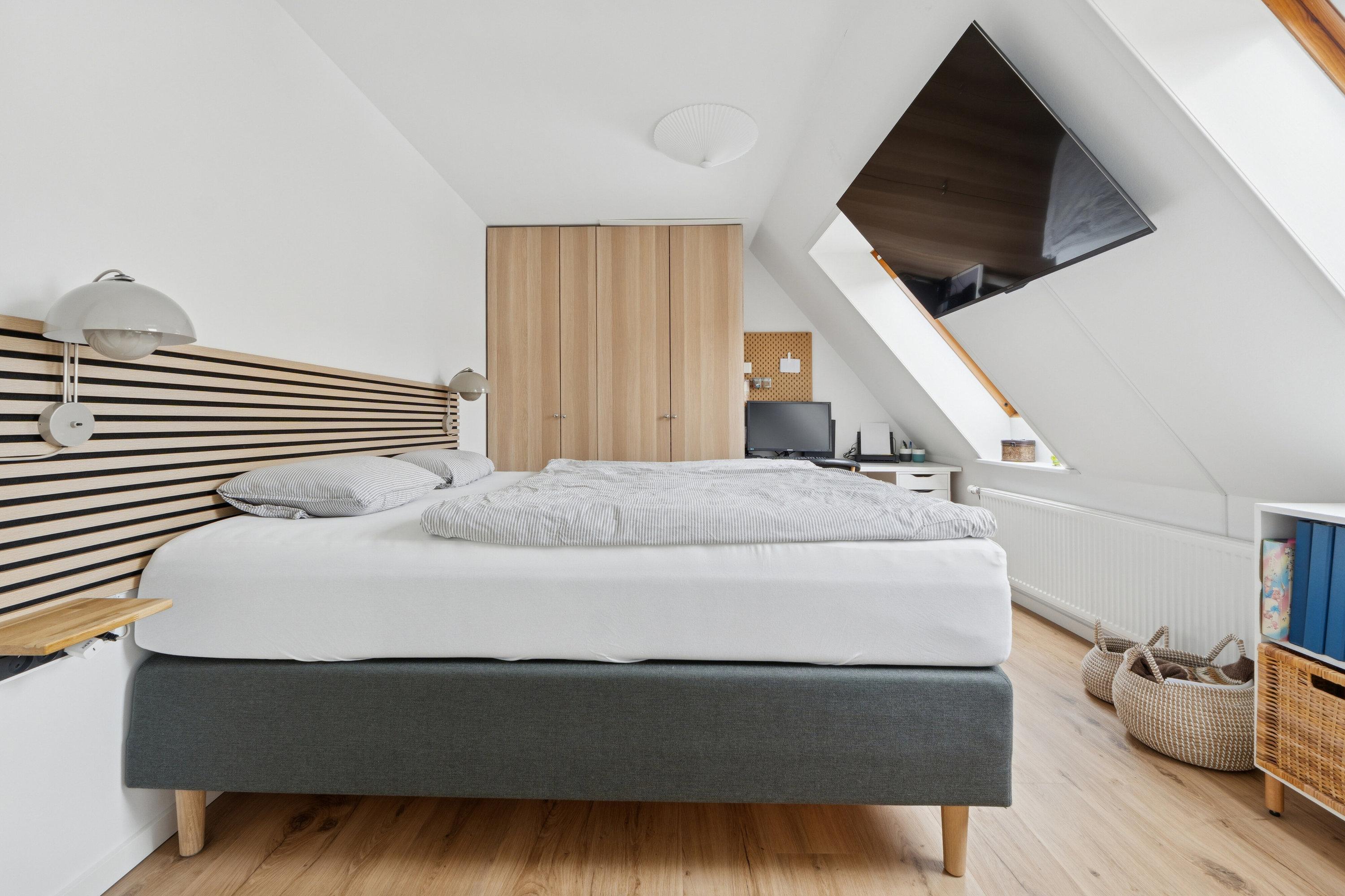 Fremhævet soveværelse billede i fuldskærmstilstand. Billede af Nørreport 8, 5900 Rudkøbing