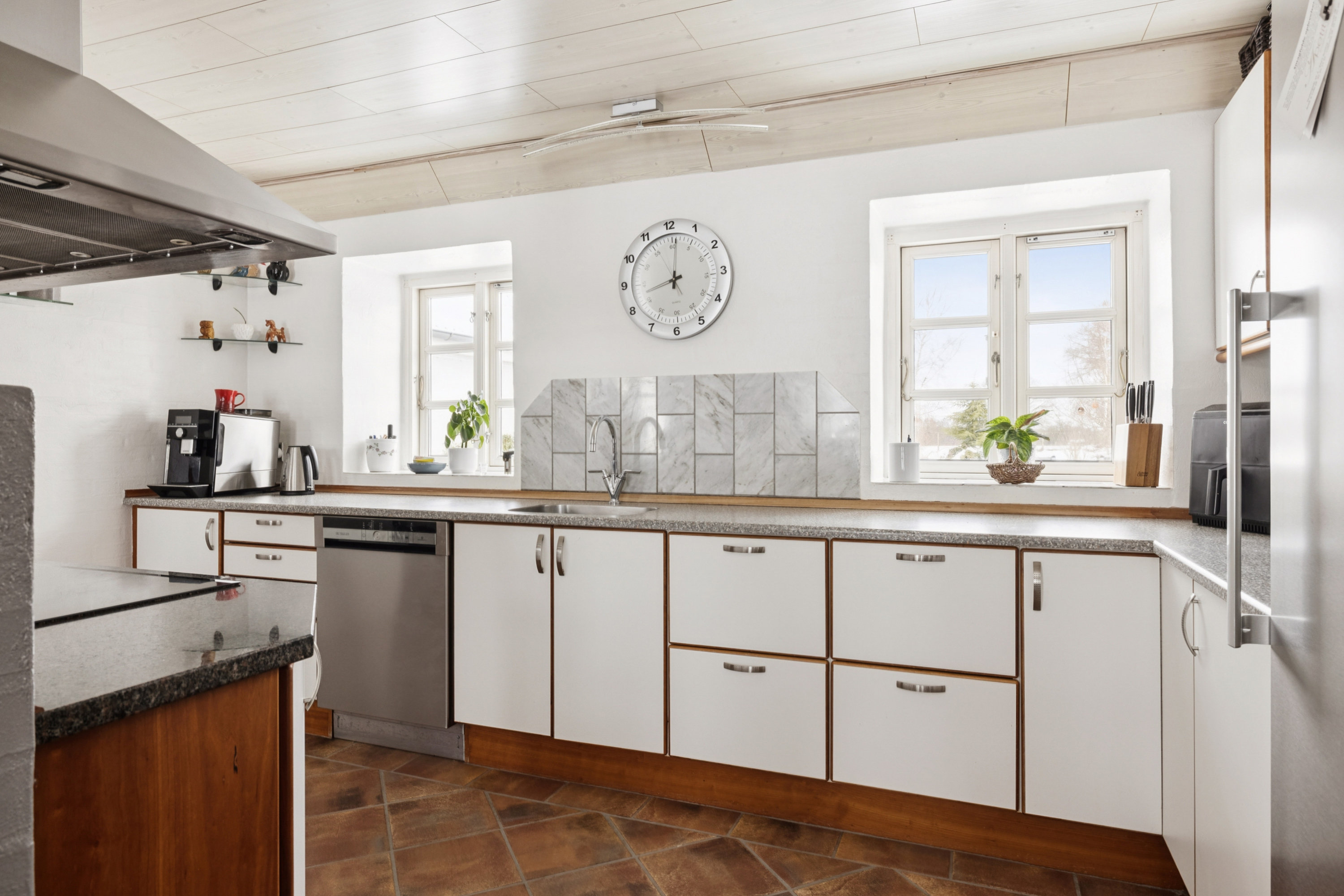 Fremhævet køkken billede i fuldskærmstilstand. Billede af Kjærvej 9, Thorsager, 8410 Rønde