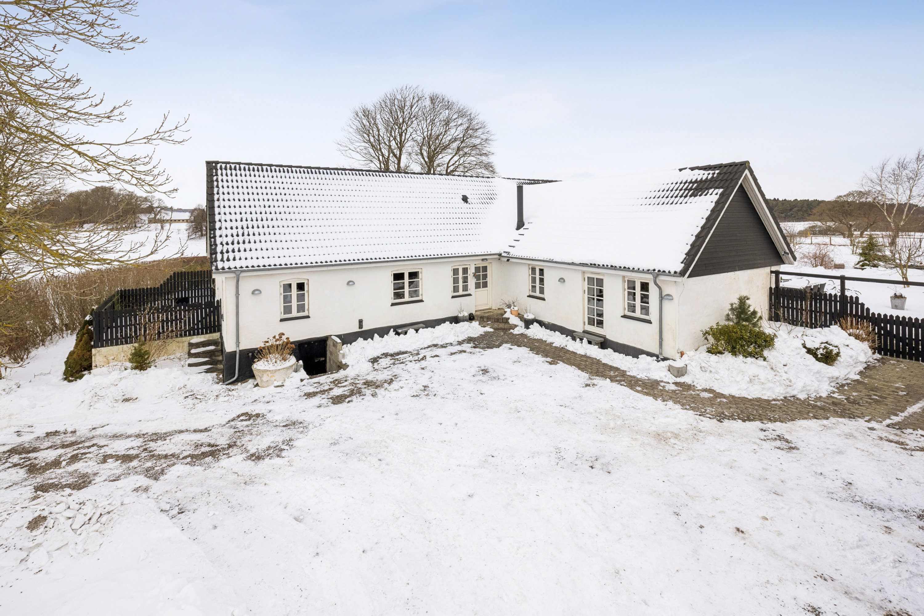 Fremhævet andet billede i fuldskærmstilstand. Billede af Kjærvej 9, Thorsager, 8410 Rønde